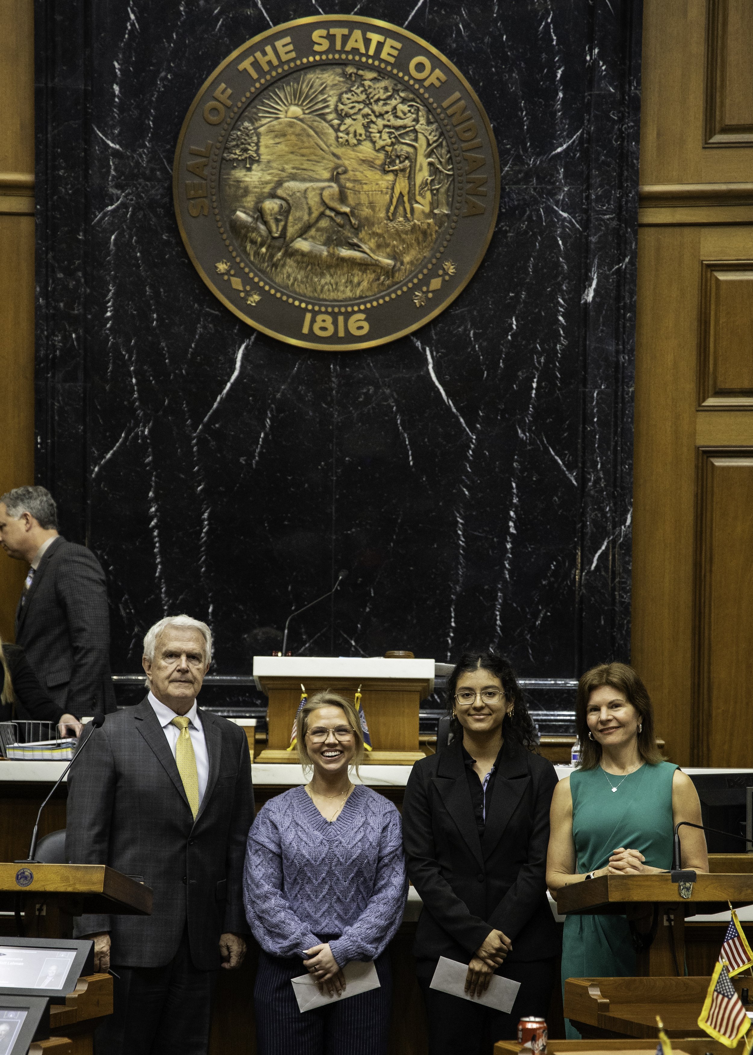 Indiana House awards scholarship to Fort Wayne intern