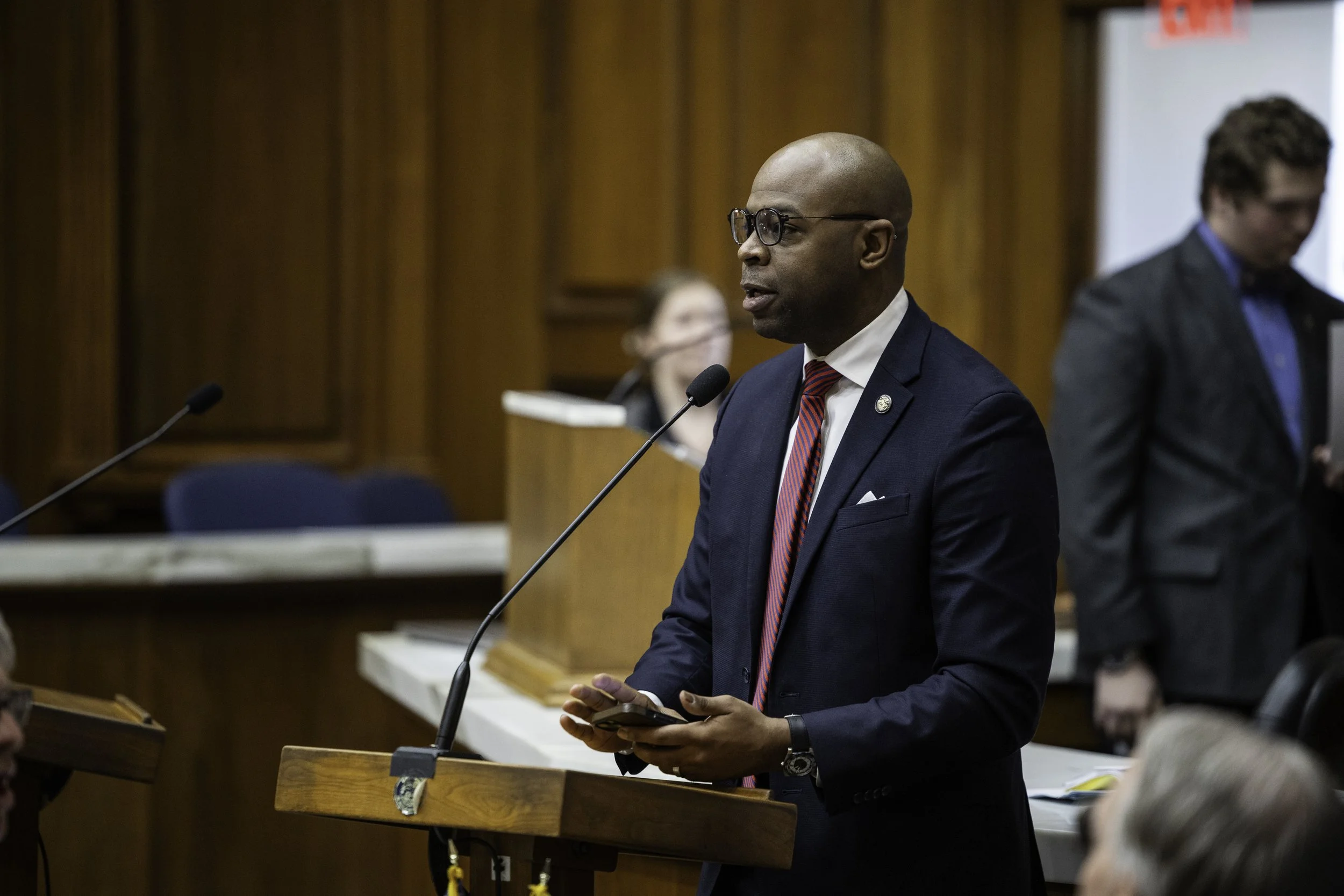 Indiana legislature to study high school NIL policy this summer