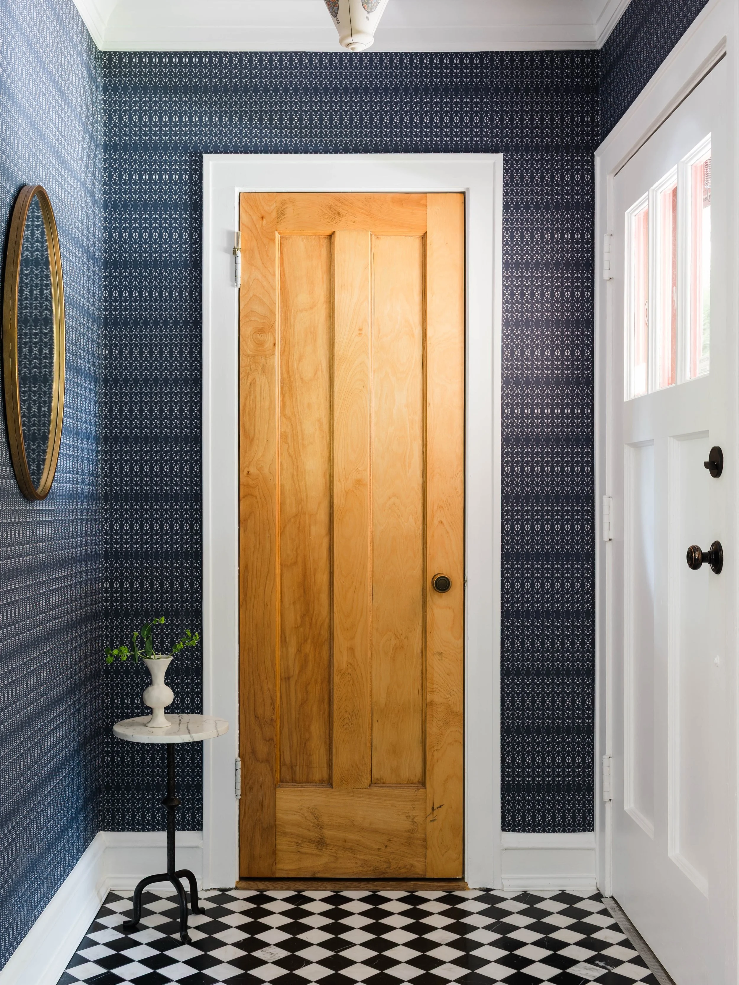 Warm, layered, and inviting. ✨ This recently completed entryway was designed to make a beautiful first impression while setting the tone for the rest of this lovely Oak Park home.

Design by: @bonniegonsiorinteriors 
Photography: @margaretfrancesphot
