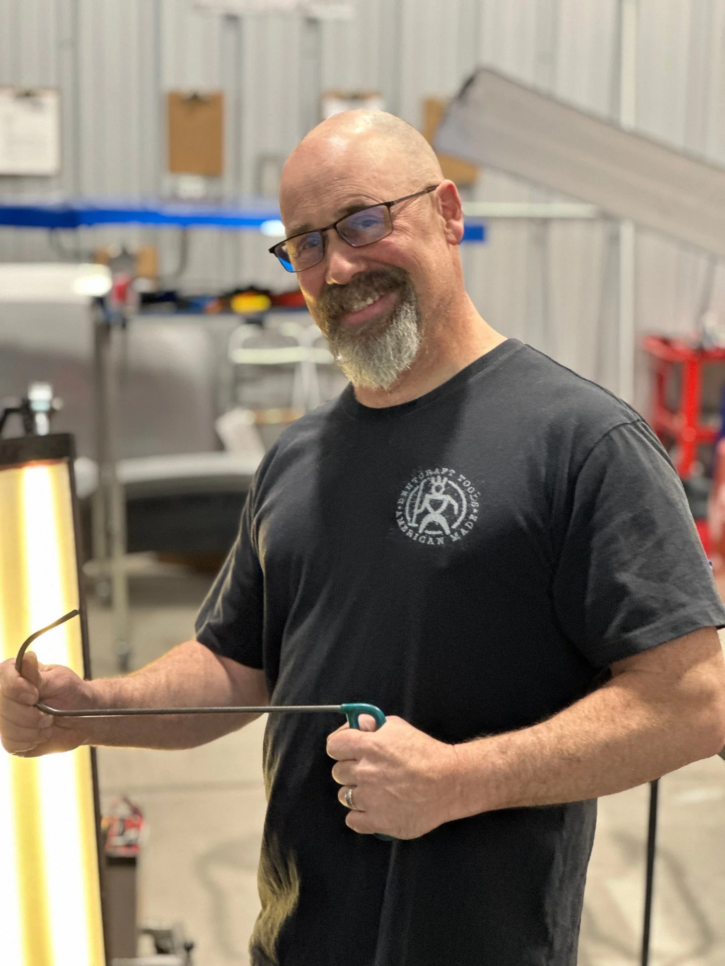 It&rsquo;s National Random Acts of Kindness Day! At Dent Outlet, we love being part of the Tri-Lakes community. Today, we want to pay it forward. If you see someone struggling with a door ding or a small dent that's been bothering them, tag them belo