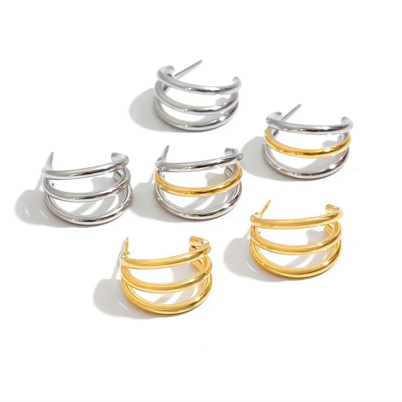 Lizzie Hoop Earrings