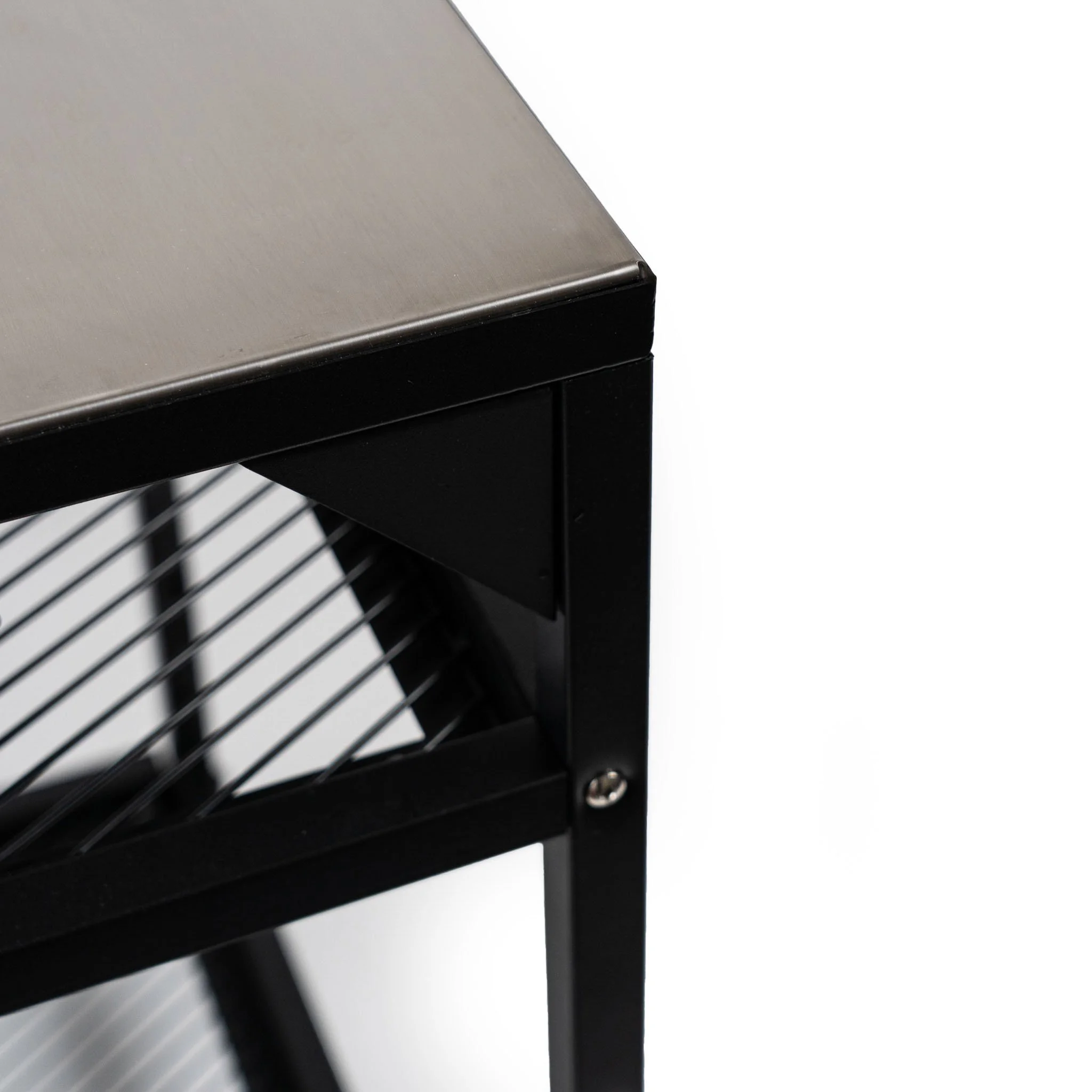 mesa-portable-detalle-equina-kyra-fire-2048x2048px-72dpi.jpg