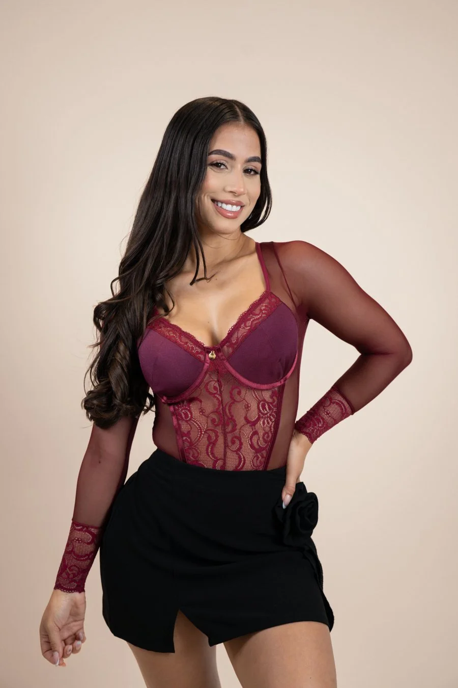 tuppe-lenceria-body-way-burdeo-04.jpg