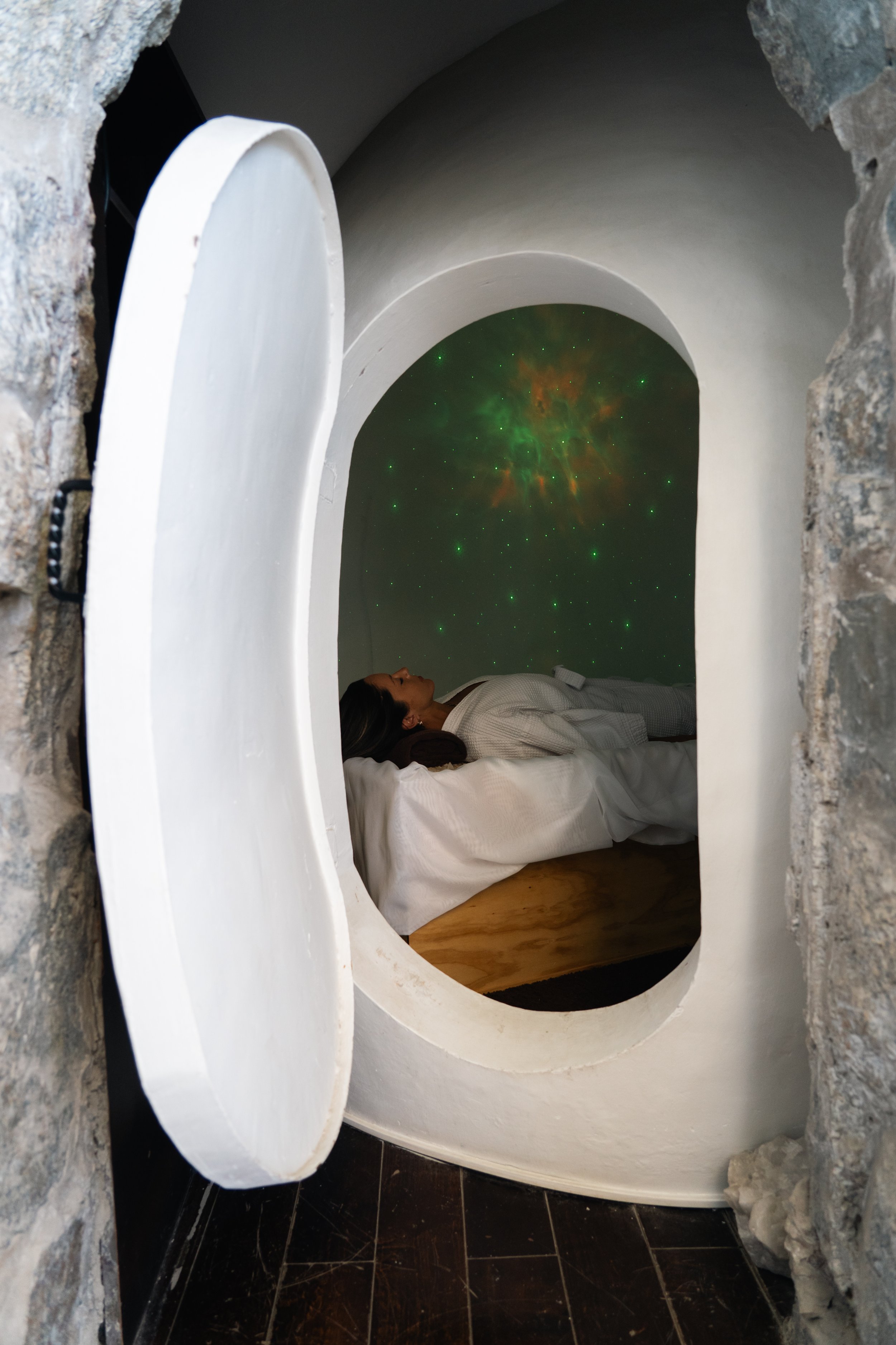 spa-roy-sothers-cama-cuarzo-03.jpg