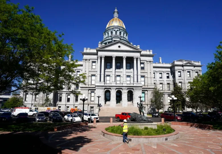 Colorado lawmakers push bill to ease union formation despite previous veto