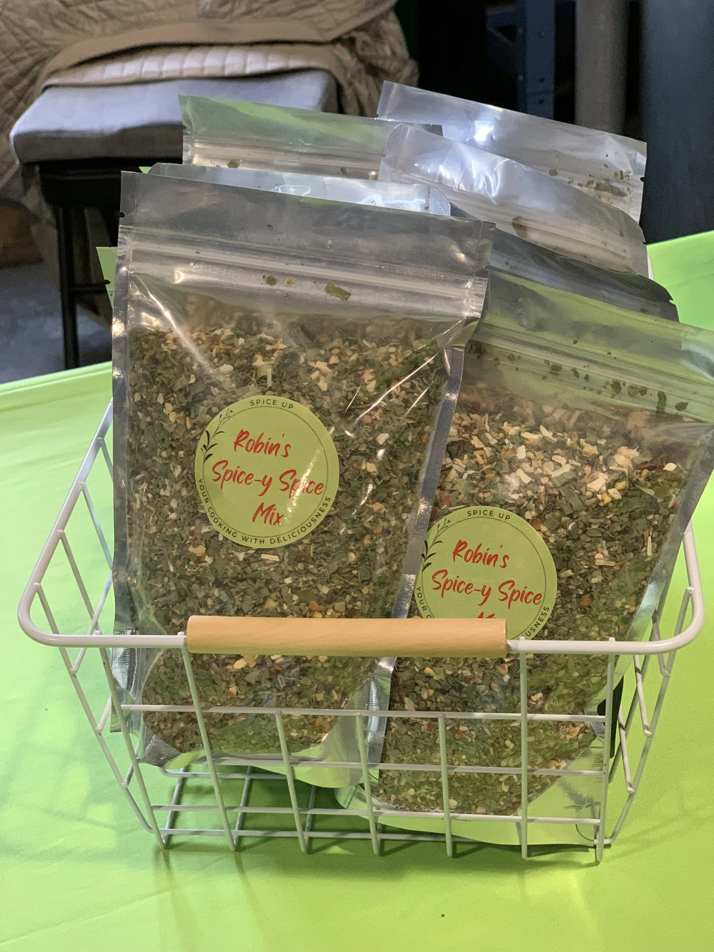 Robin's Spice-y Spice Mix, large bag