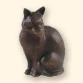 260
Seated Cat
4 1/2" H • 1lb 7oz