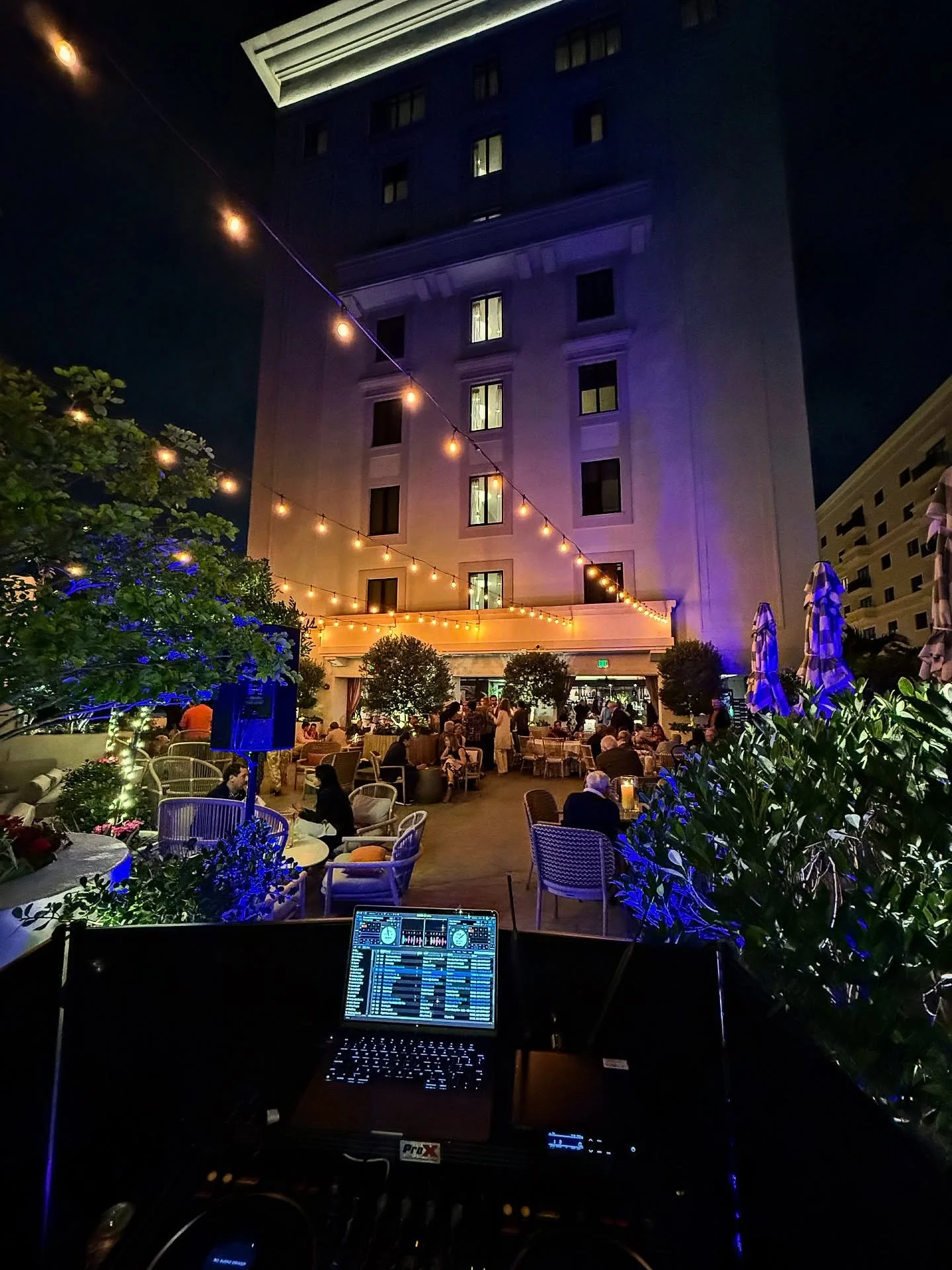 Private engagement in Miami @thesishotelmiami 

#thesishotel #thesishotelmiami #miami #miamievents #miamieventplanner #miamieventdj #miamidj #miamidjs #miamihotel #miamiweddingdj #miamiweddings #miamiphotographer #miamiweddingplanner #miamivenue #dj 