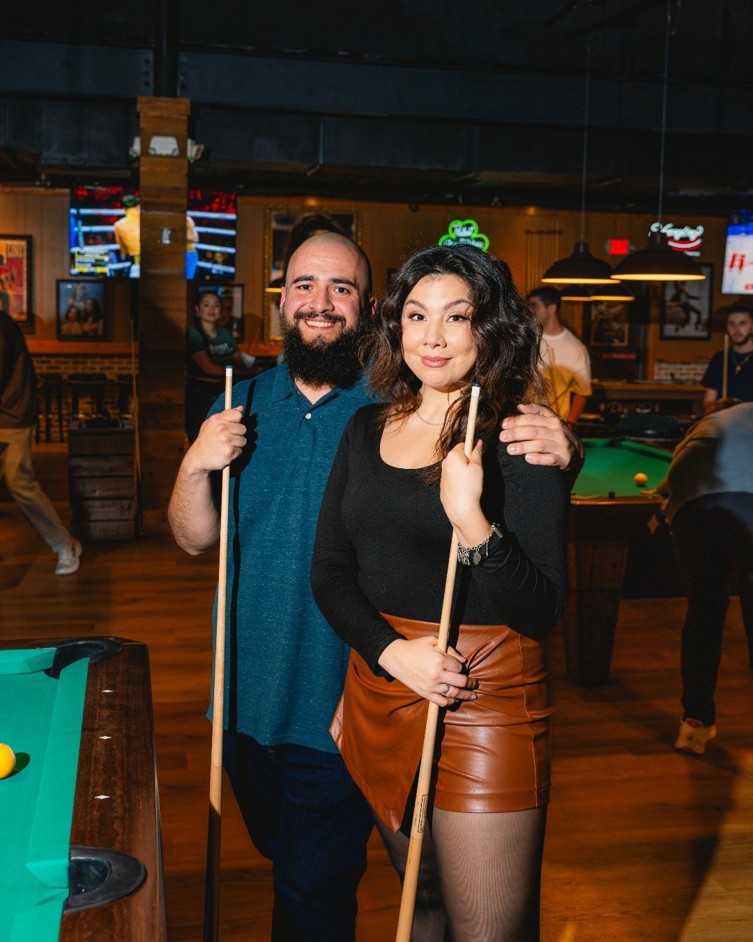 Weekend plans? We've got you covered! 🤩🔥 We're kicking things off with the Rockets vs Warriors Game 5 tonight! Plus, sip on delicious Mijenta Tequila Flights all weekend long in celebration of Cinco de Mayo! Then join us this Saturday for the Kentu