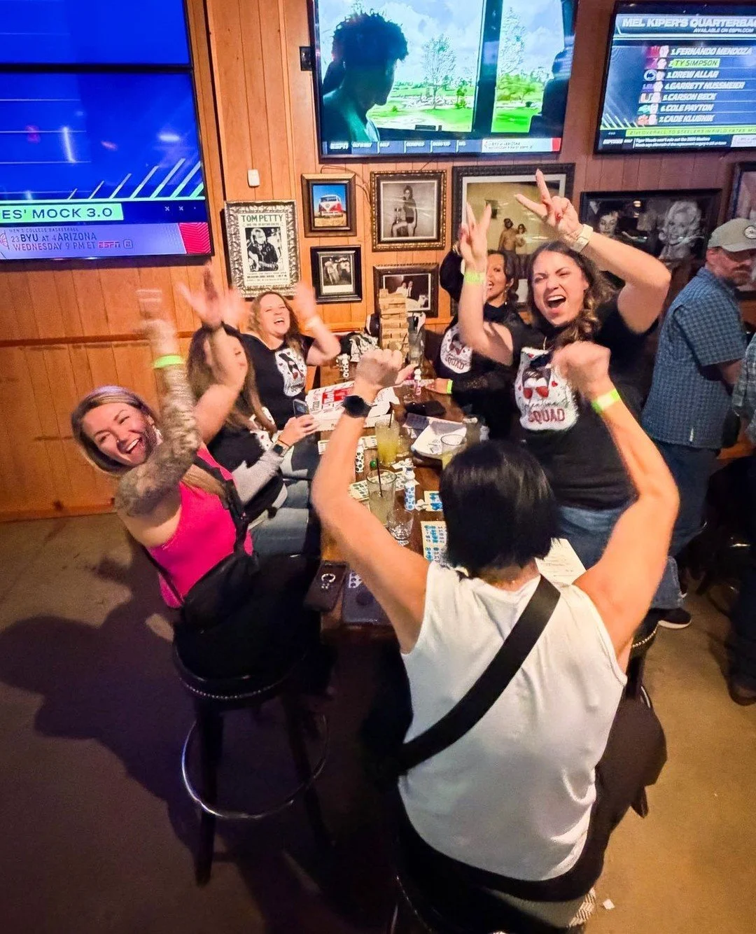 Everyone's favorite night is finally here! 👜💖 Join us tonight at 7 PM for Ladies Bingo at our Kirkwood and Midland locations. It&rsquo;s FREE to play, with prizes up for grabs every single round, including tonight&rsquo;s grand prize: A Tory Burch 