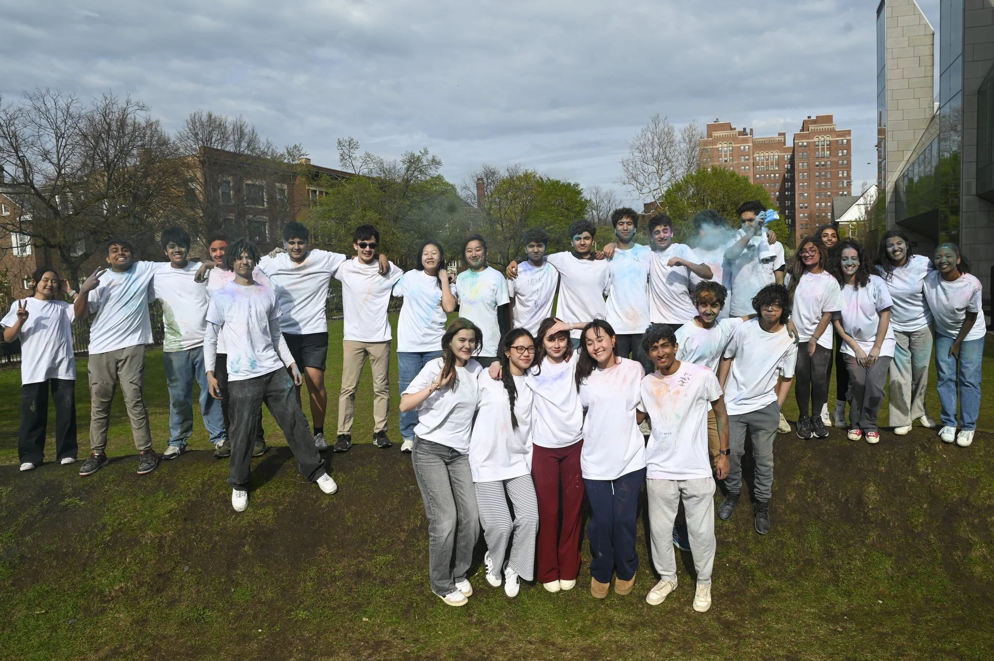 group picture HOLI.jpg
