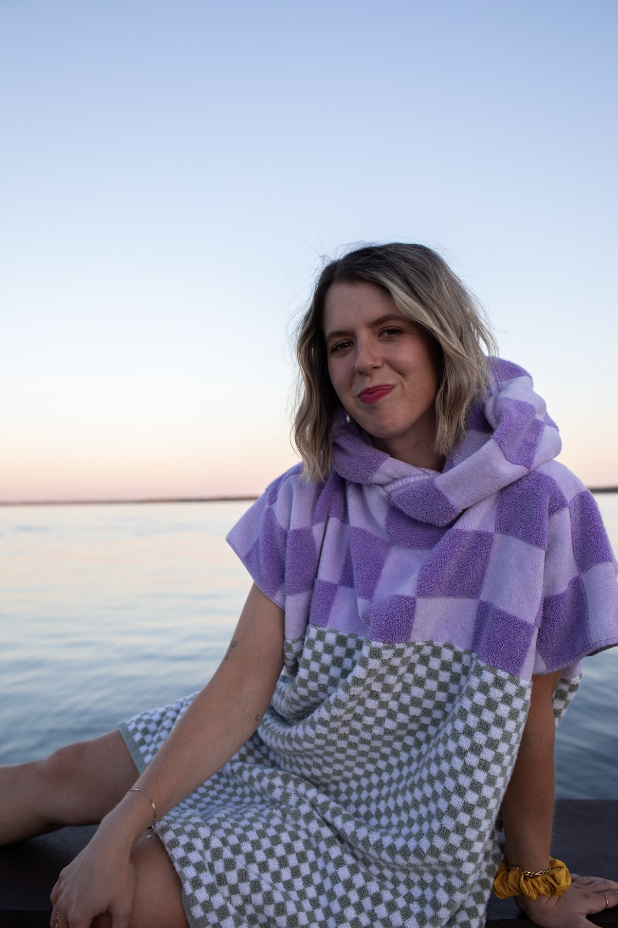 changing-poncho-towel-hood-swim.png