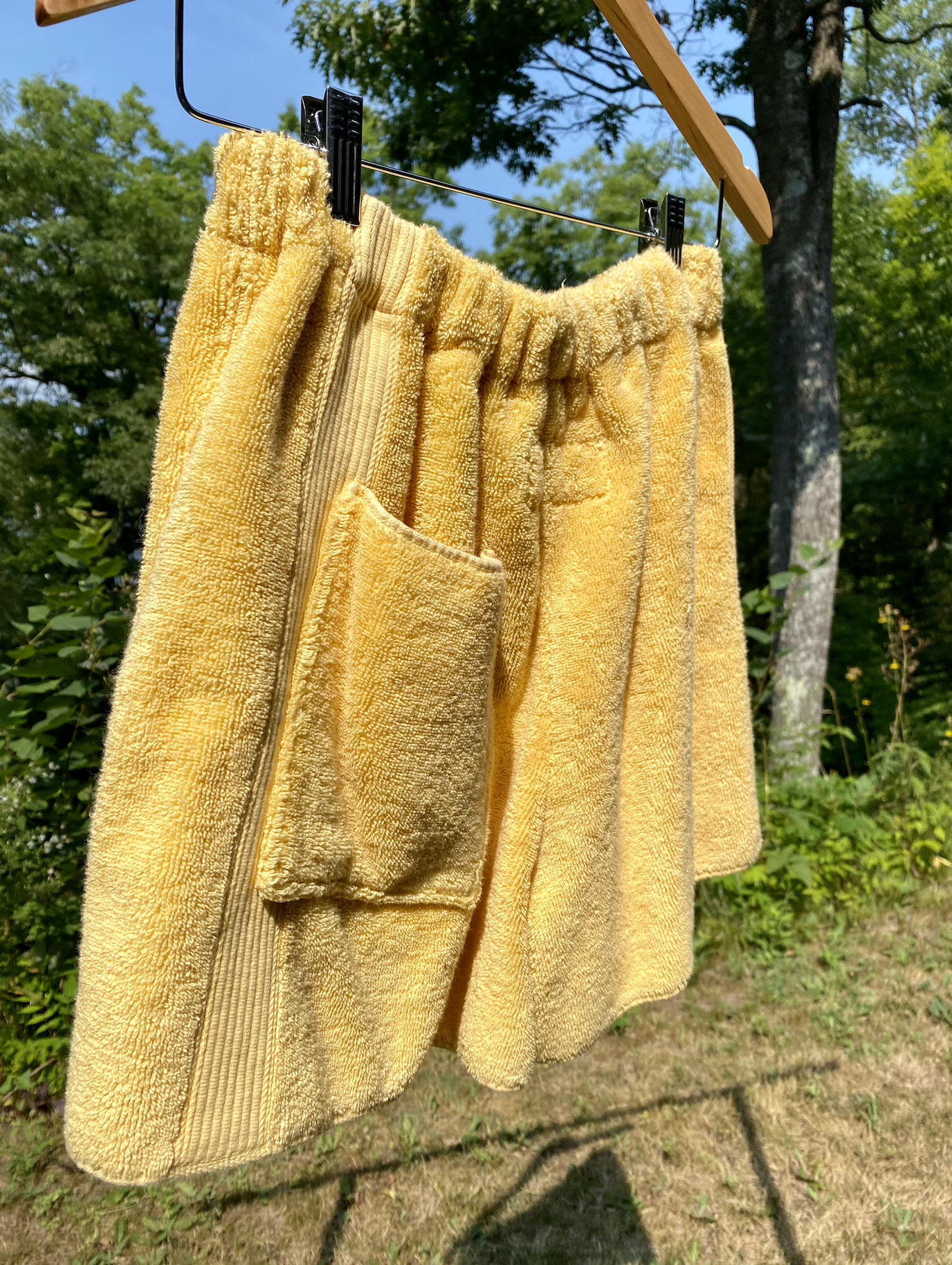 ruby ray yellow shorts.png