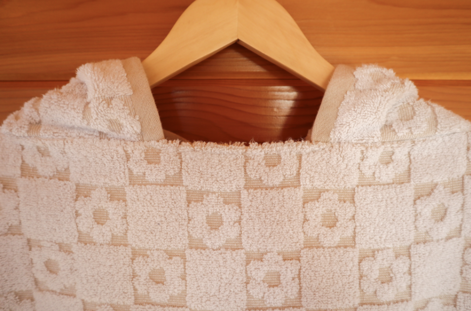 changing-poncho-swim-surf-towel.png