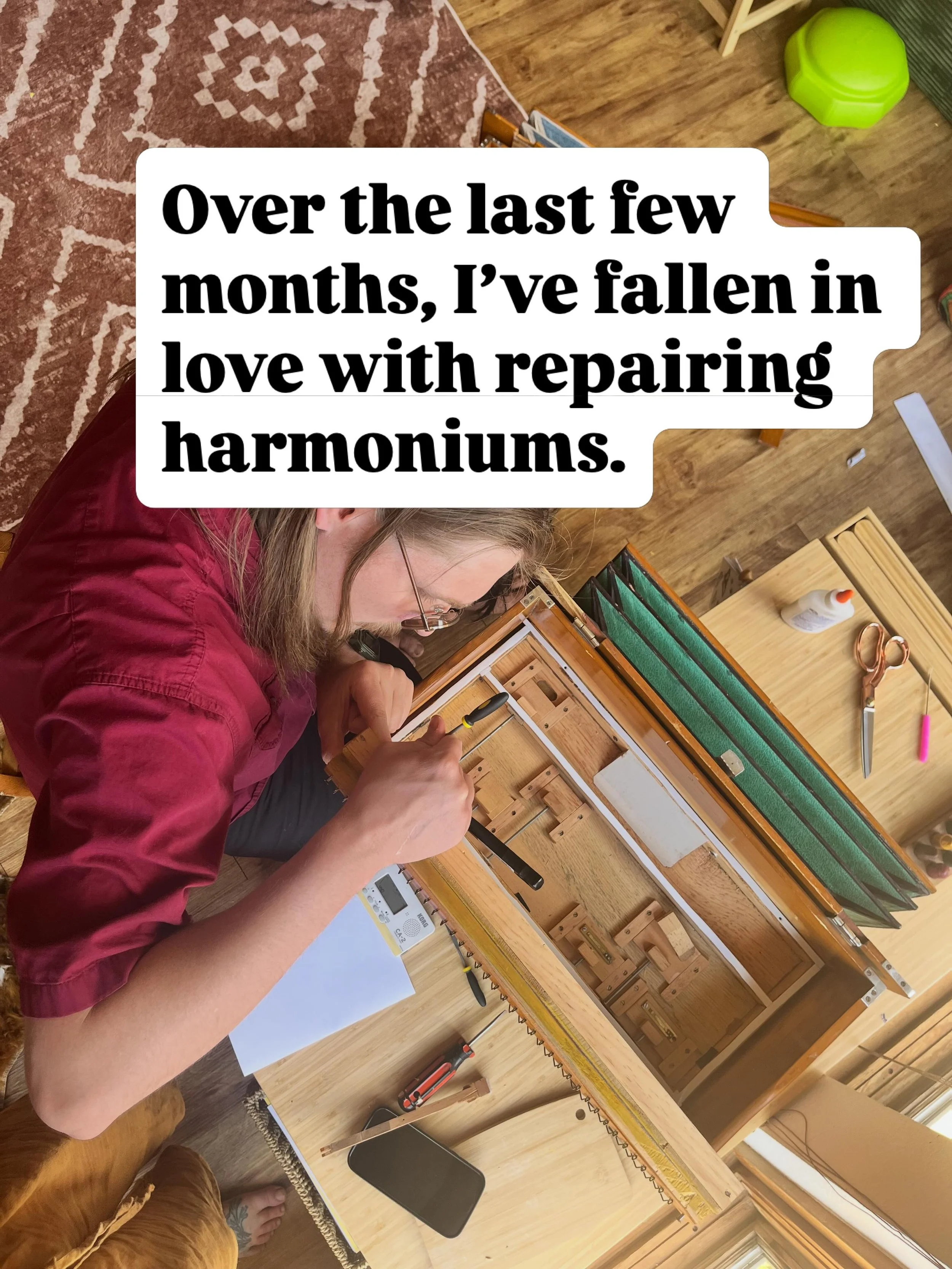 If you have a harmonium with sticky keys, buzzy reeds, tuning issues, air leaks, or one that simply doesn&rsquo;t feel alive anymore, feel free to reach out.
I&rsquo;d love to help!