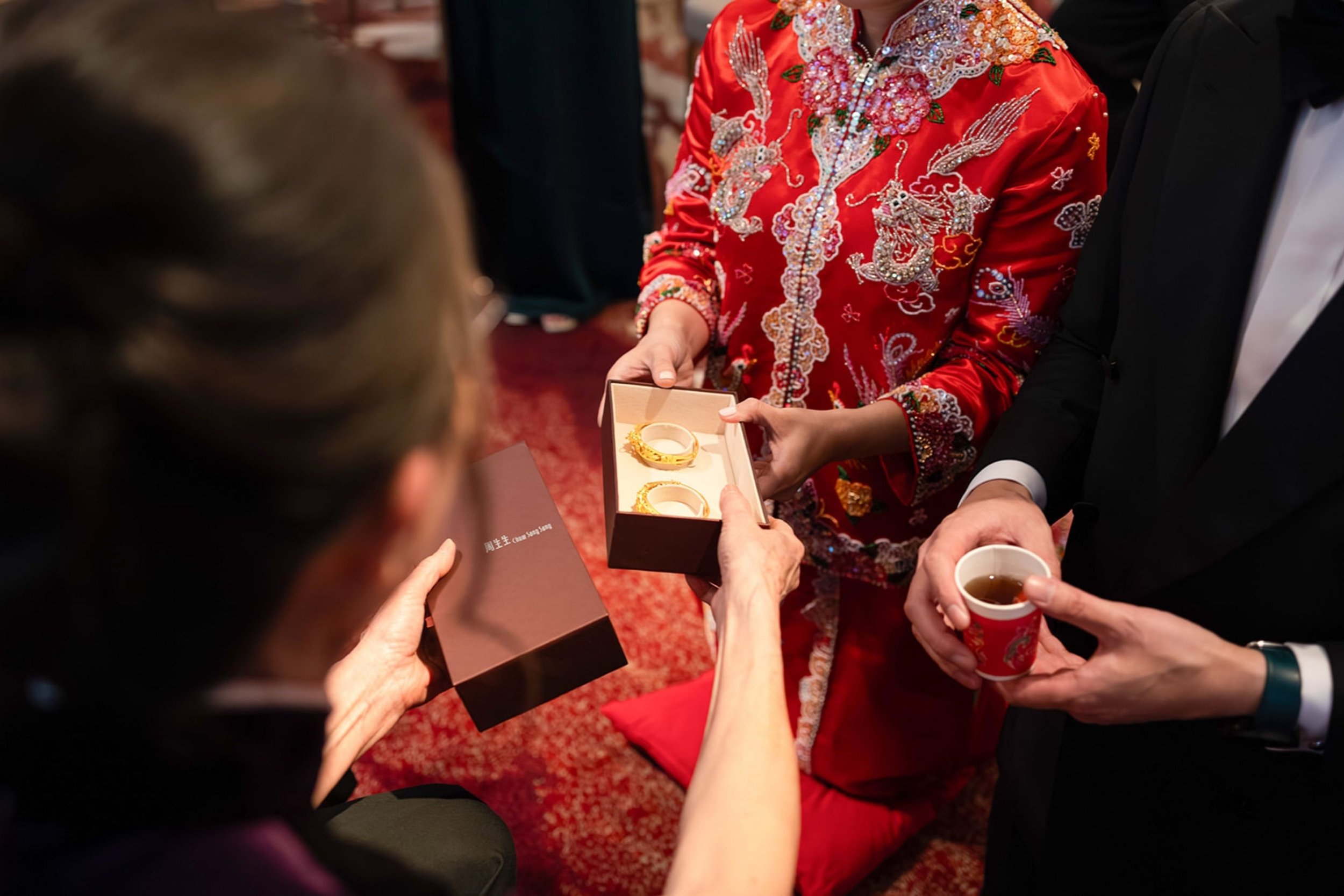 four-seasons-hotel-luxury-london-wedding.jpg