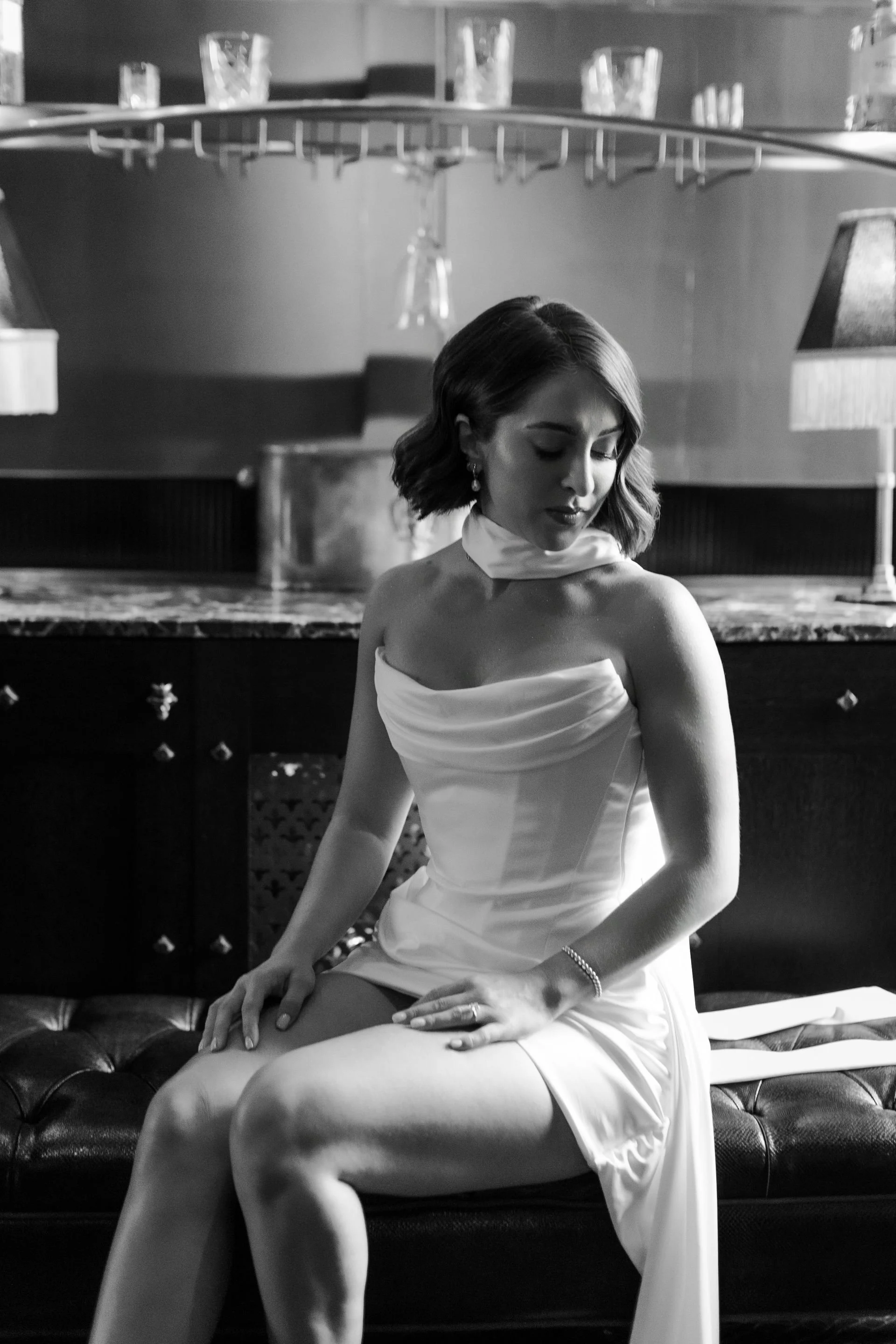 editorial-bride-old-marylebone-town-hall.jpg
