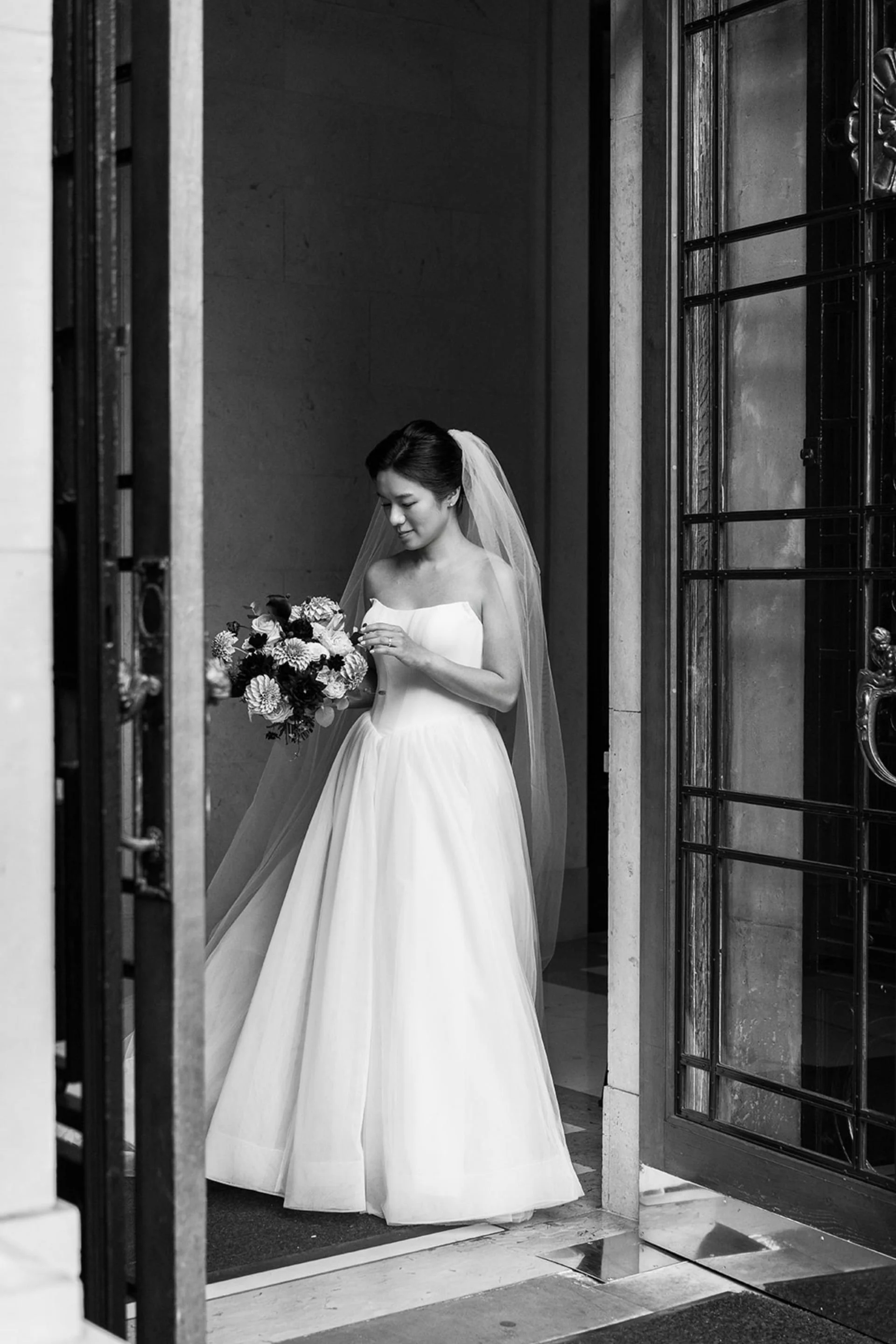 four-seasons-london-luxury-wedding-photographer.jpg