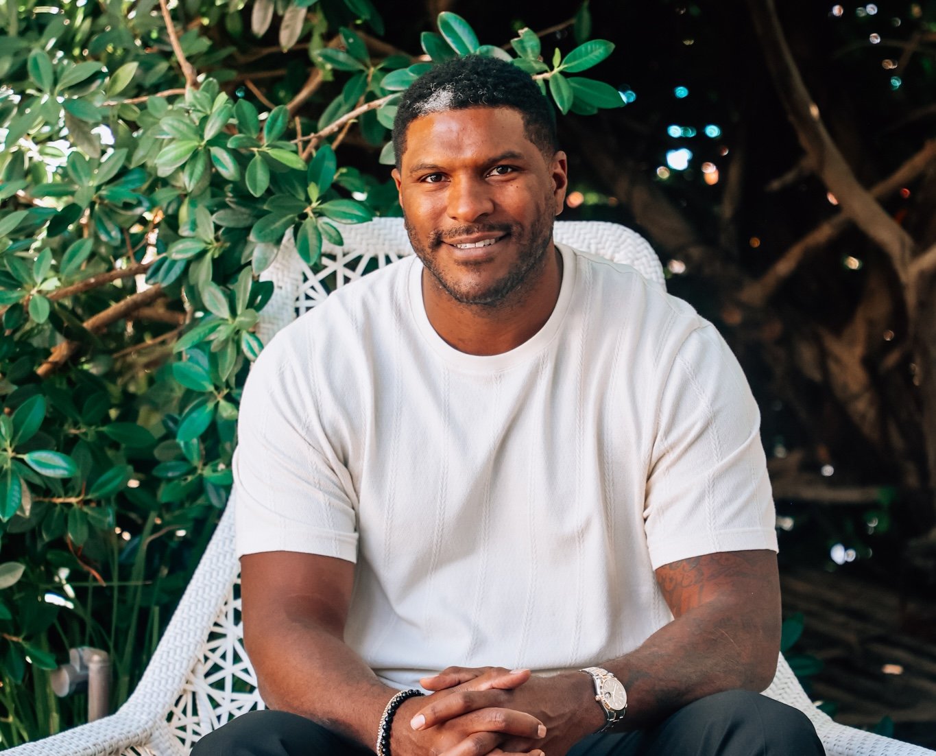 Dr. Julius Thomas