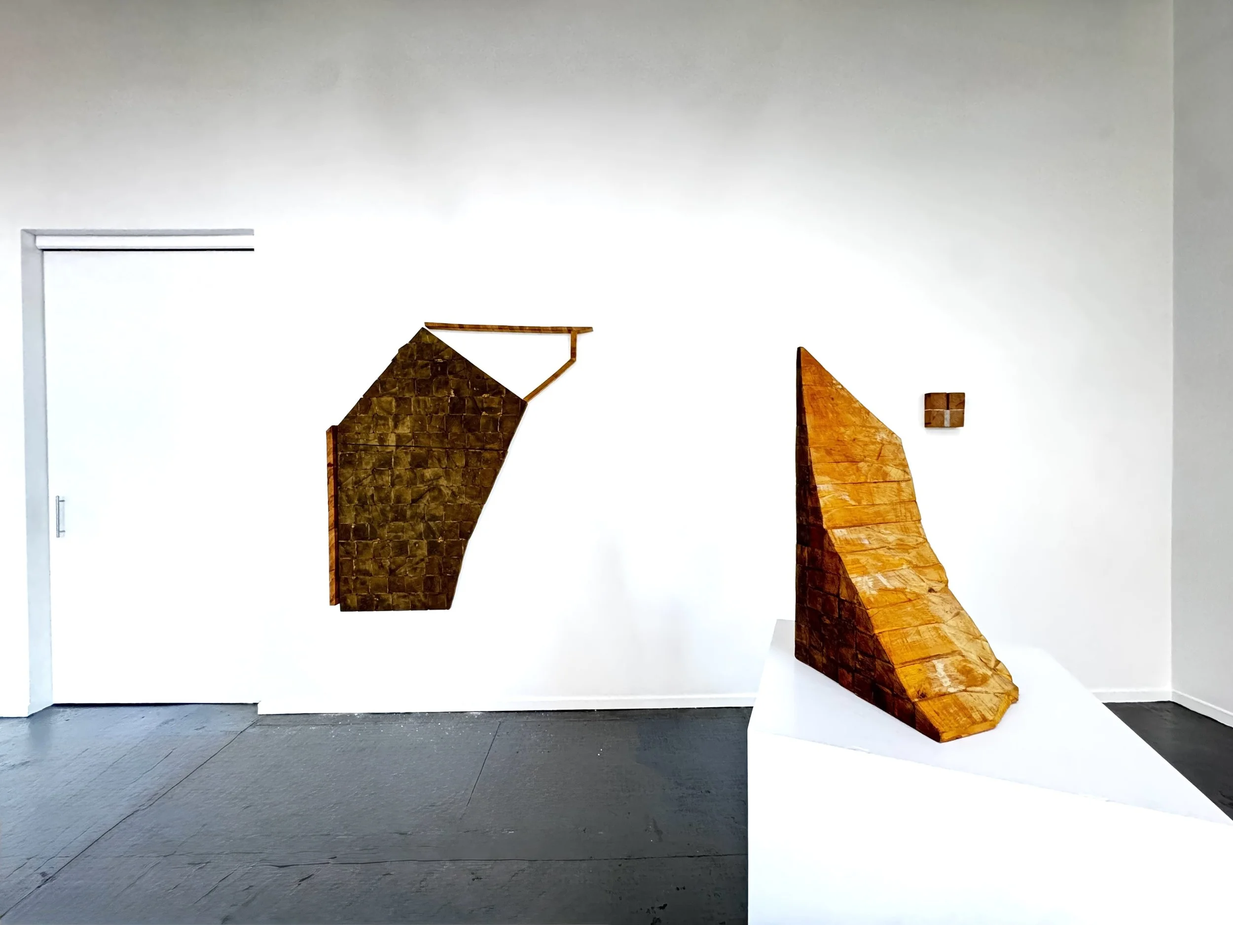 Akiko-Mashima-Sculpture-installation-view-00001.jpeg
