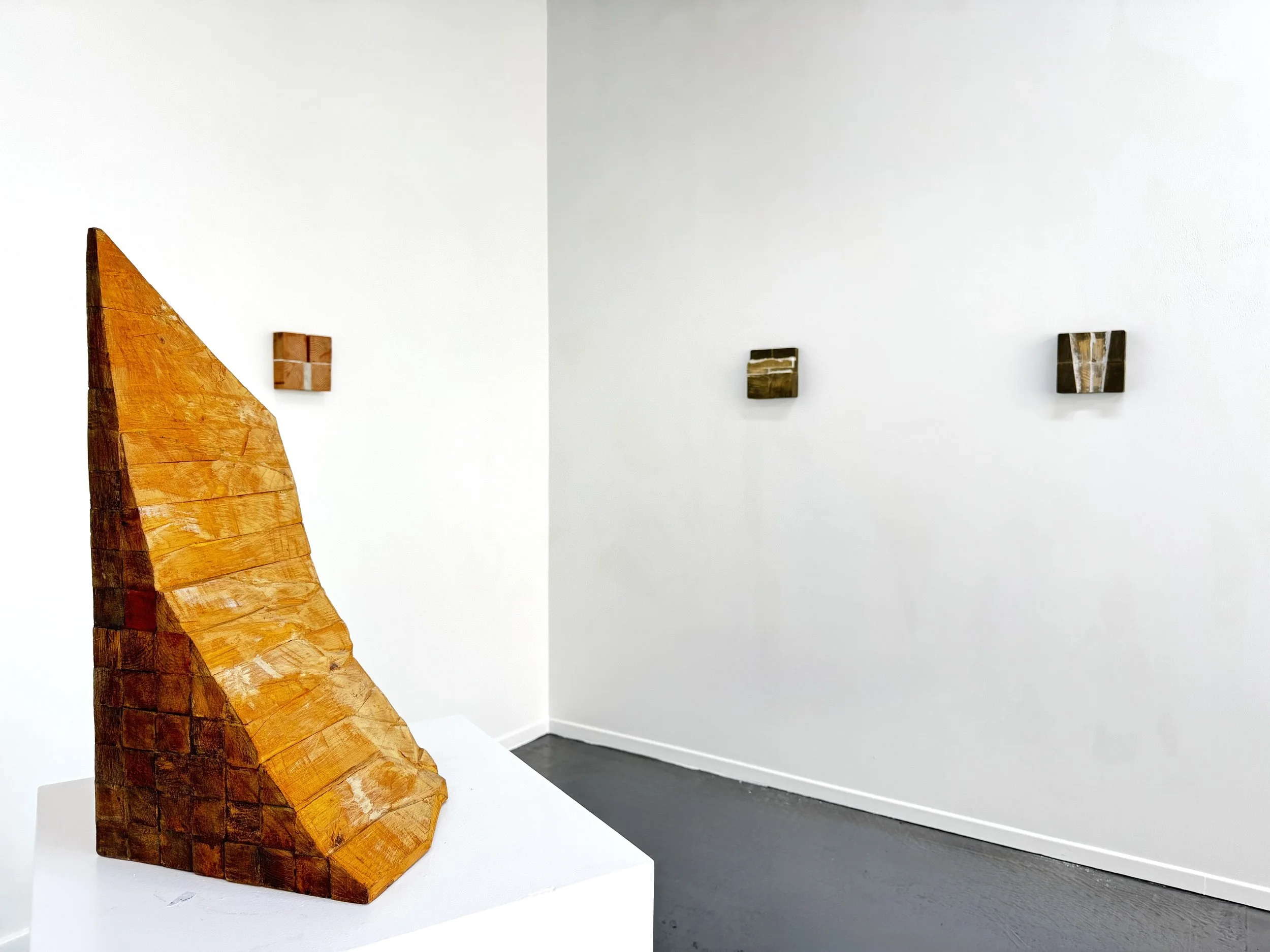 Akiko-Mashima-Sculpture-installation-view-00008.jpeg