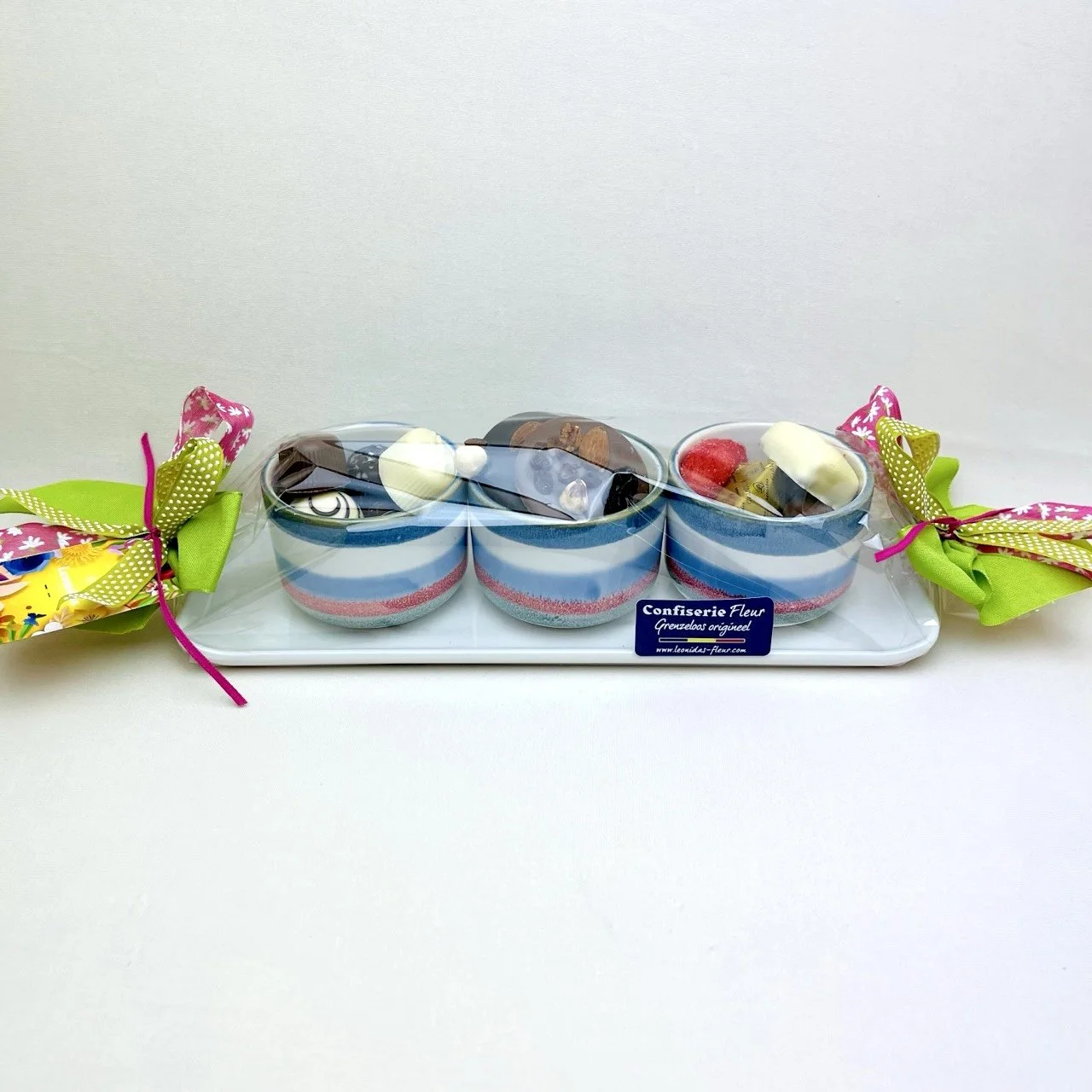 Serveerschaal met 3 kommetjes