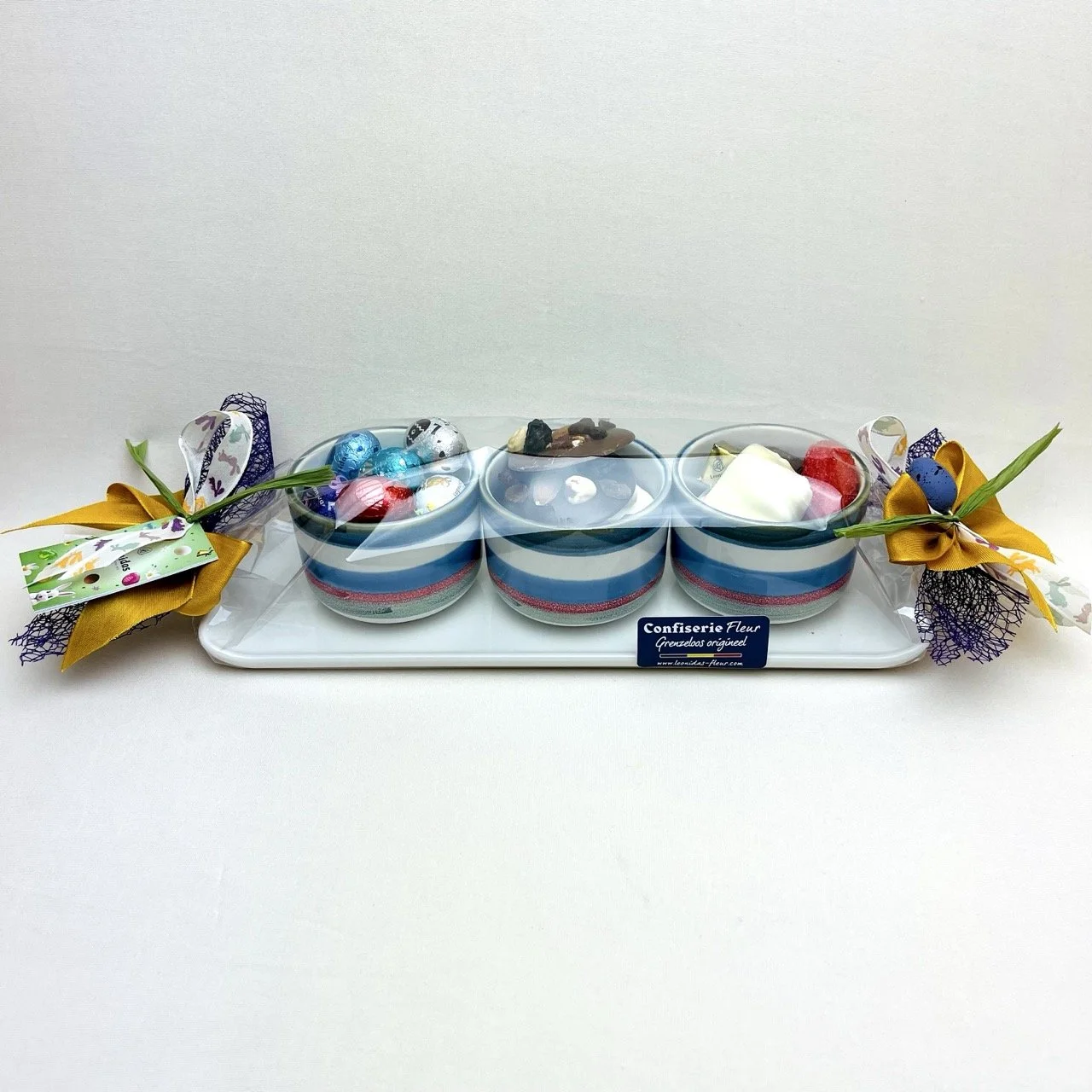 Serveerschaal met 3 kommetjes