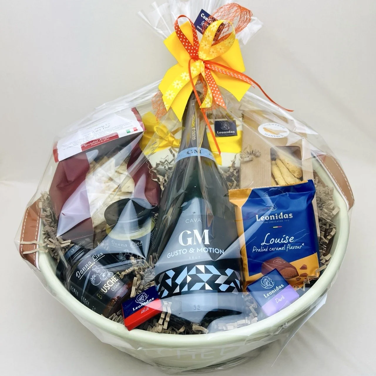 Geschenkmand "Cheers"