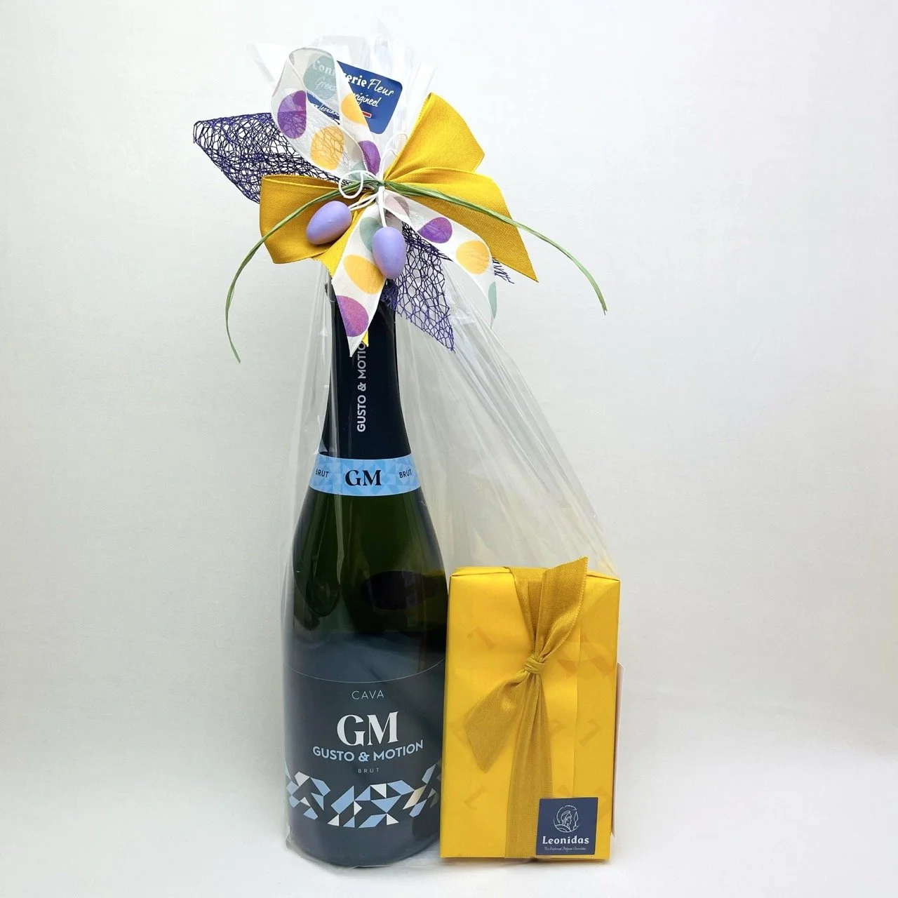 300g pralines + Cava G&M