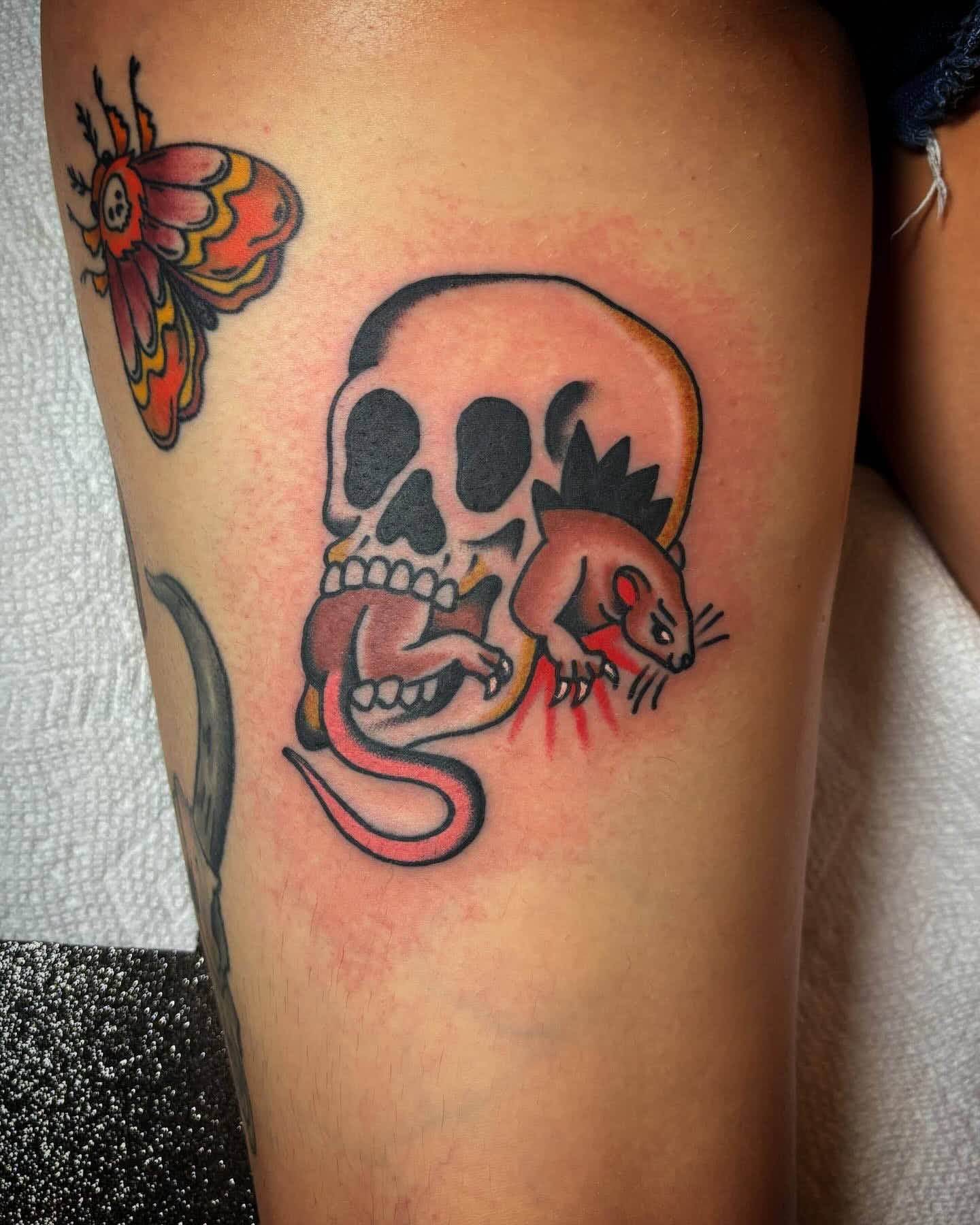 bubbas-tattoo-EARL 4.jpg