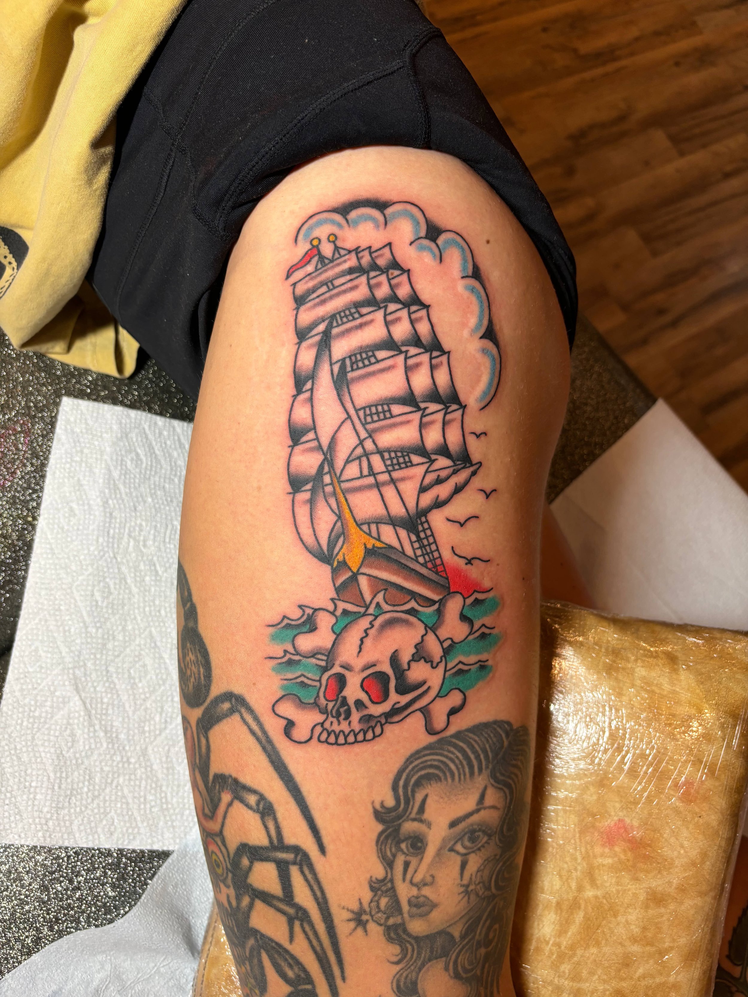bubbas-tattoo-EARL 38.jpg