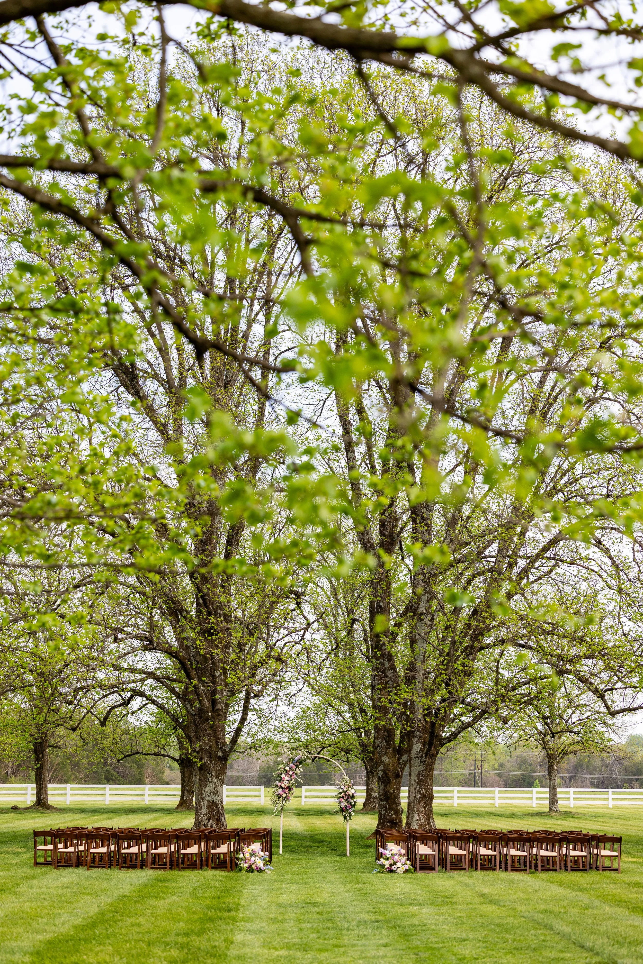 Aaron Watson Photography Spring, Linden Grove, Included Furniture, Romantic, Ceremony, Florals