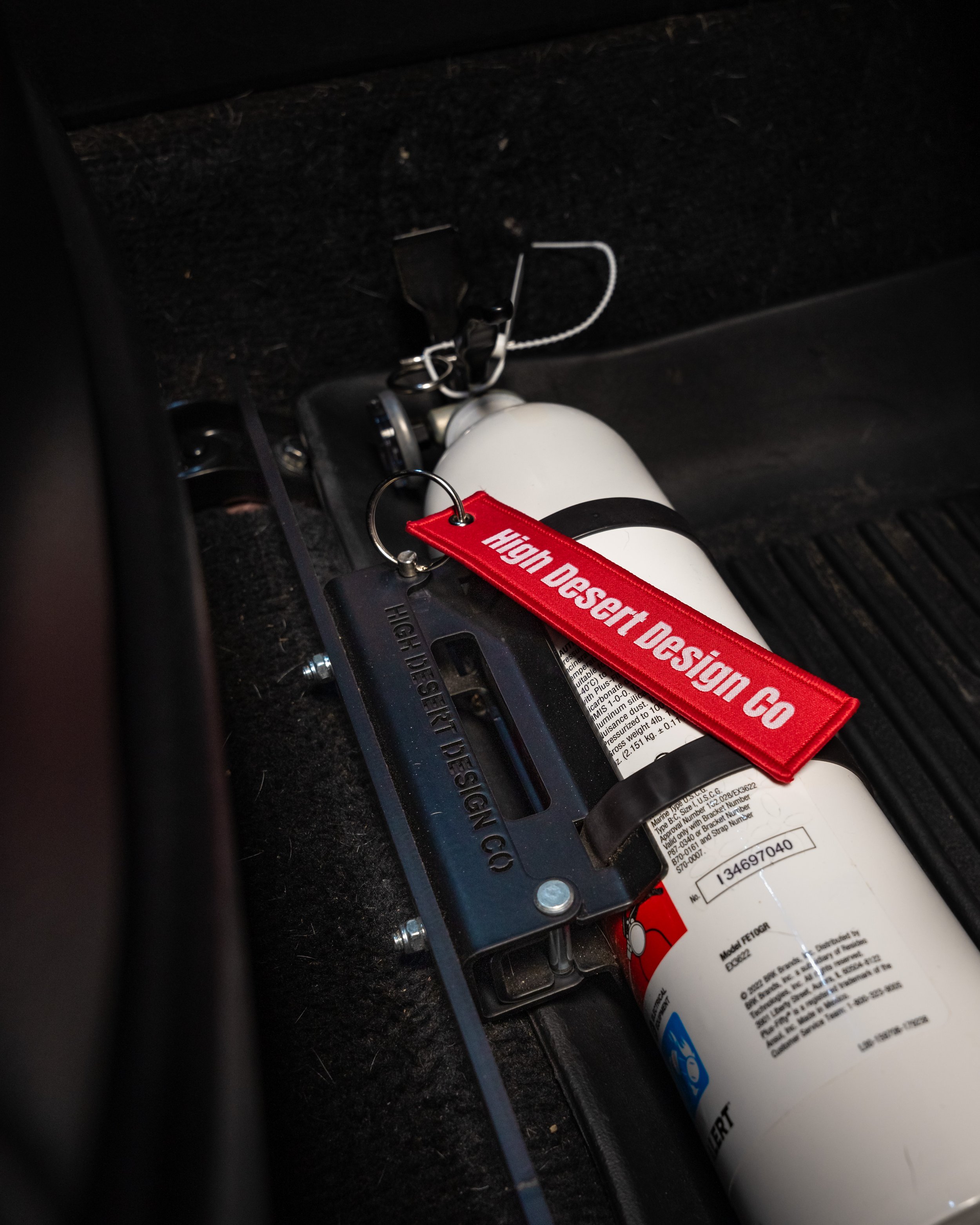 01_2025 Quick Release Fire Extinguisher Mount-1.jpg