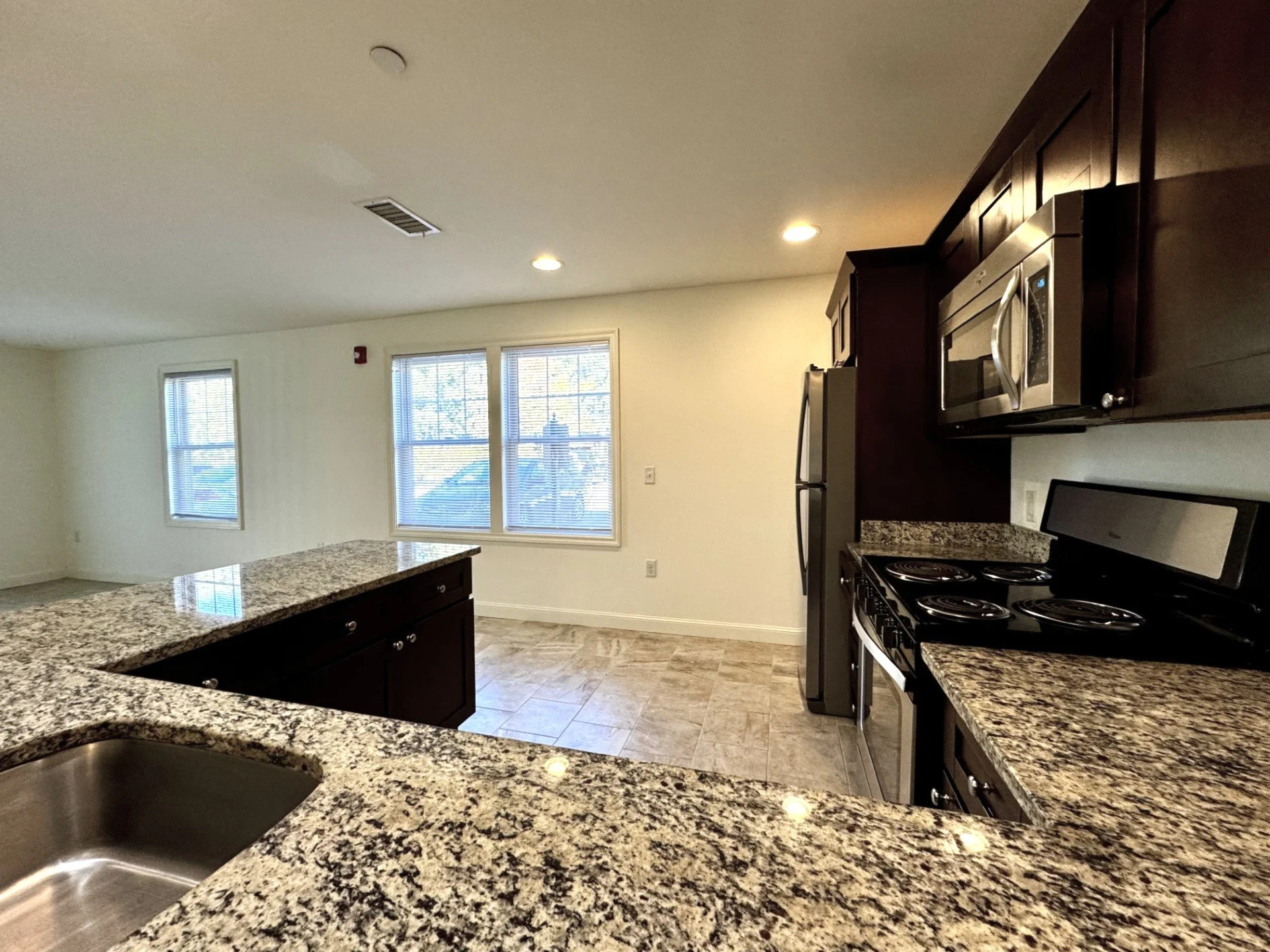 Into Kitchen 2.jpg