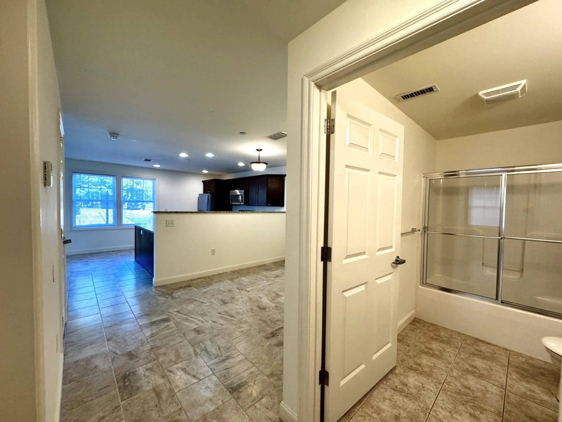 Main Bath ENtry.jpg