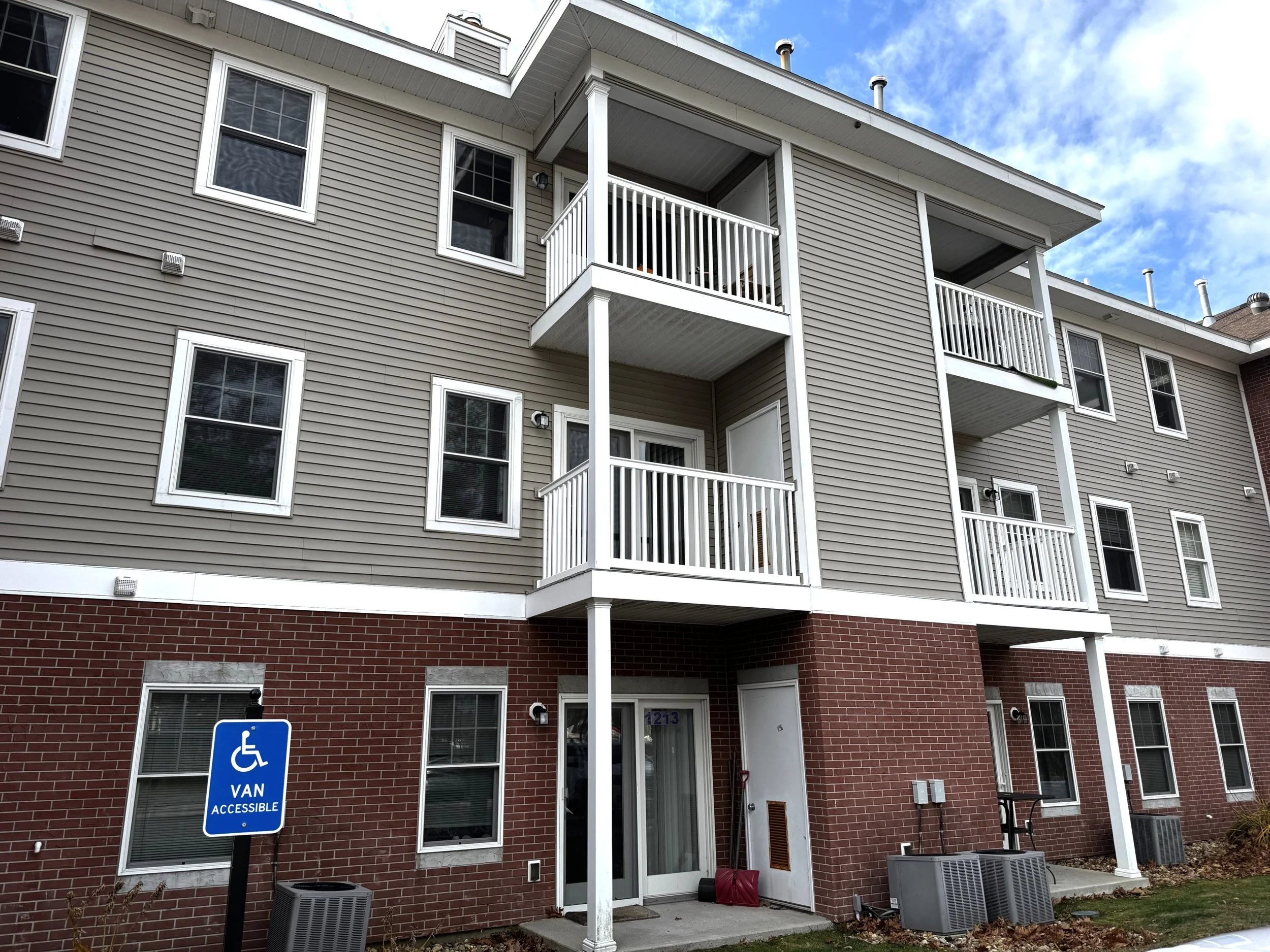 Exterior view of unit.jpg