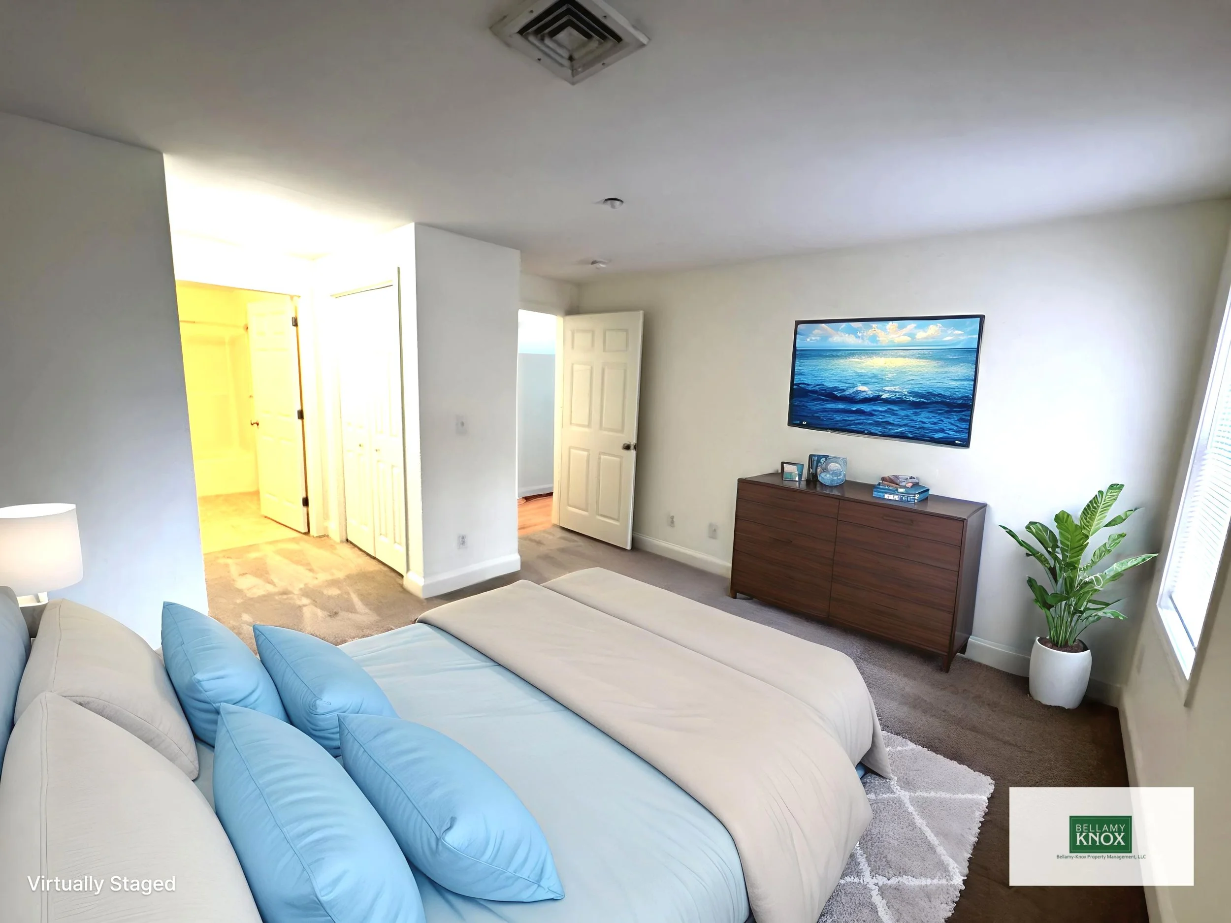 master-view-out - Bedroom - Standard - 2.jpg