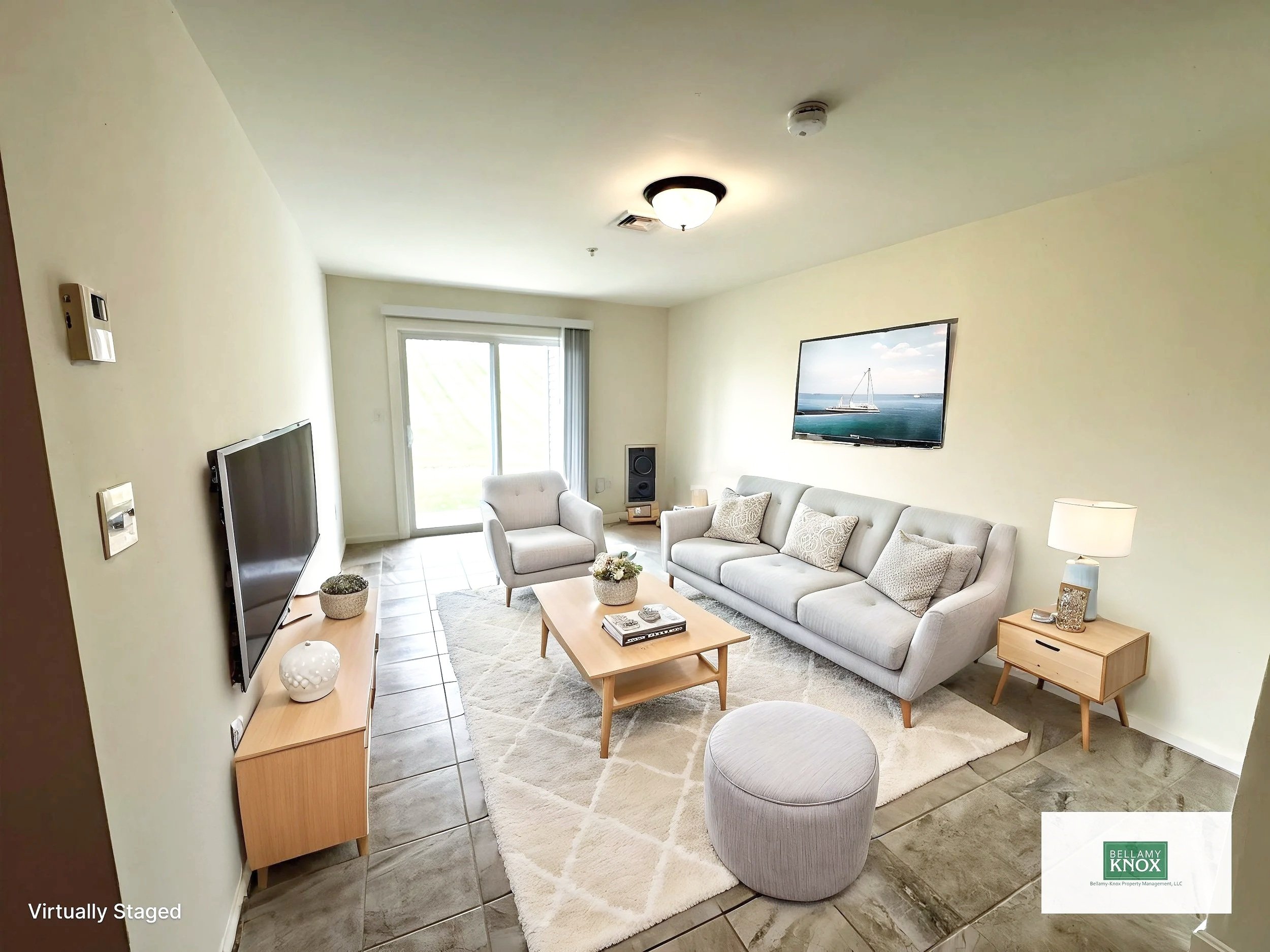 Lilac Garden: 2/2 - #311: $ 1,995 *First-Floor Corner Unit with Washer/Dryer Hookups *Available Now!