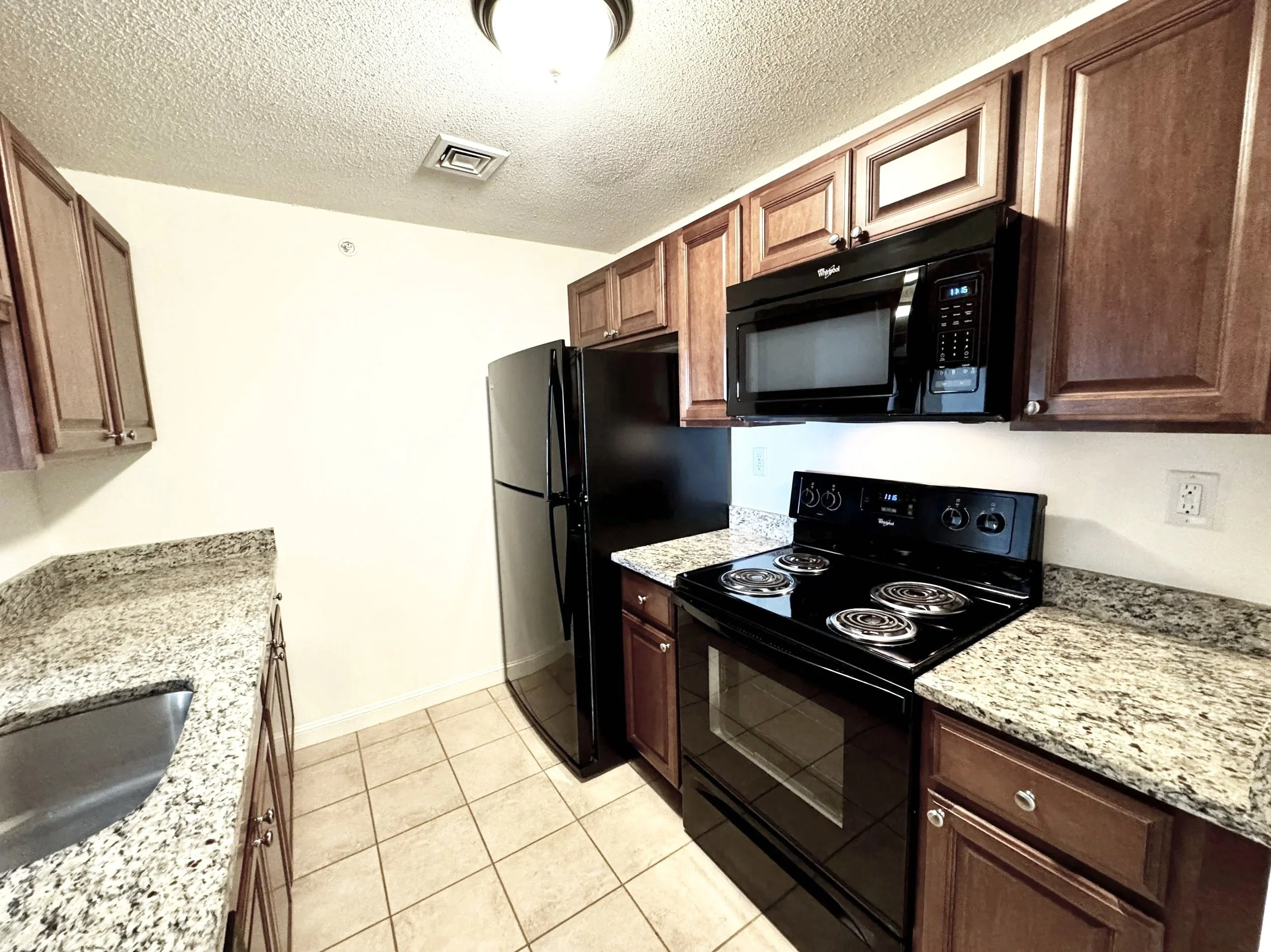 Lilac Garden: 1/1 - Unit #425: $ 1,795 - Second Floor with Private Deck - Available Now!