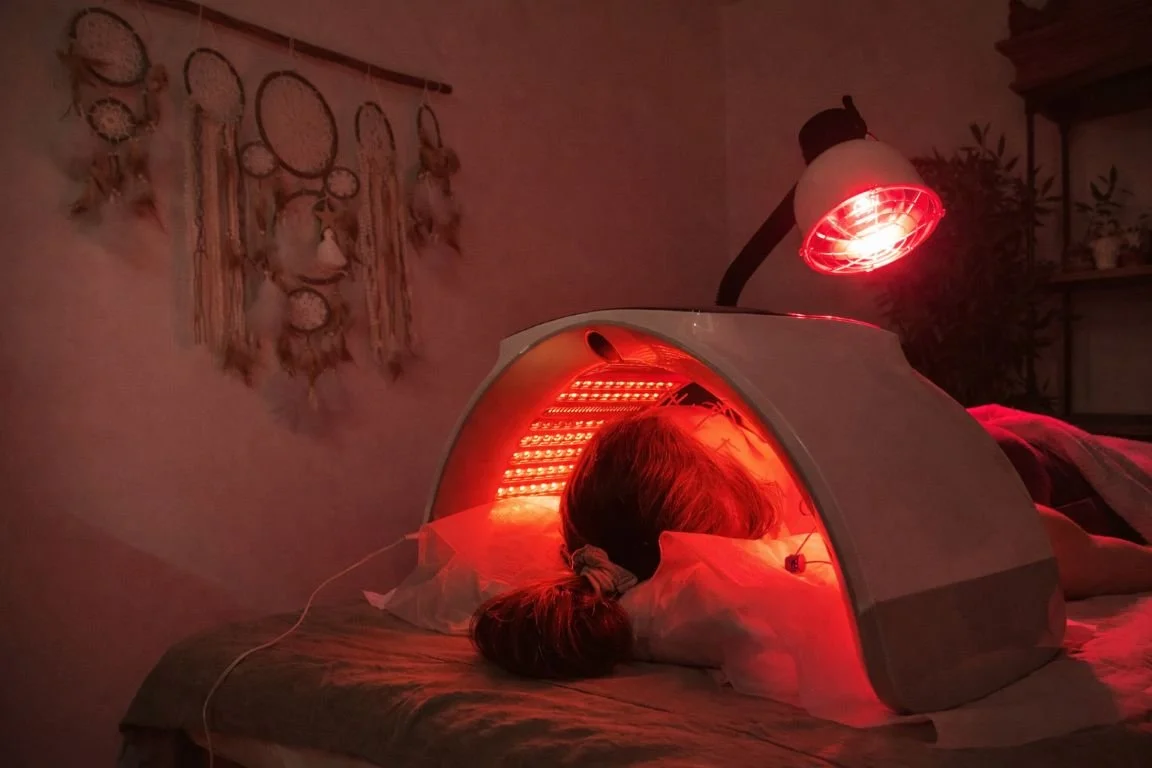 AM Sunrise Acupuncture Red Light Therapy