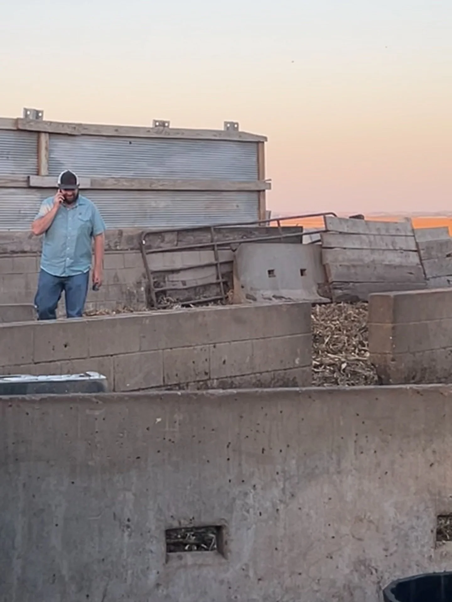 Happy Boss’s Day to the guy who makes it all work. He’ll take a phone call anywhere, anytime because the wheels don’t stop turning. 
Can’t think of a better guy for the job 🙌🏼
#nationalbossday #bossday #behrensadventures