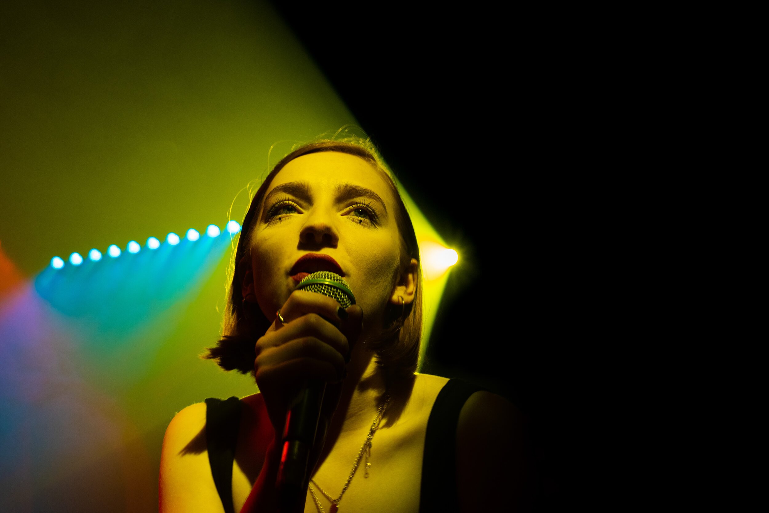 Sophie & the Giants.JPG