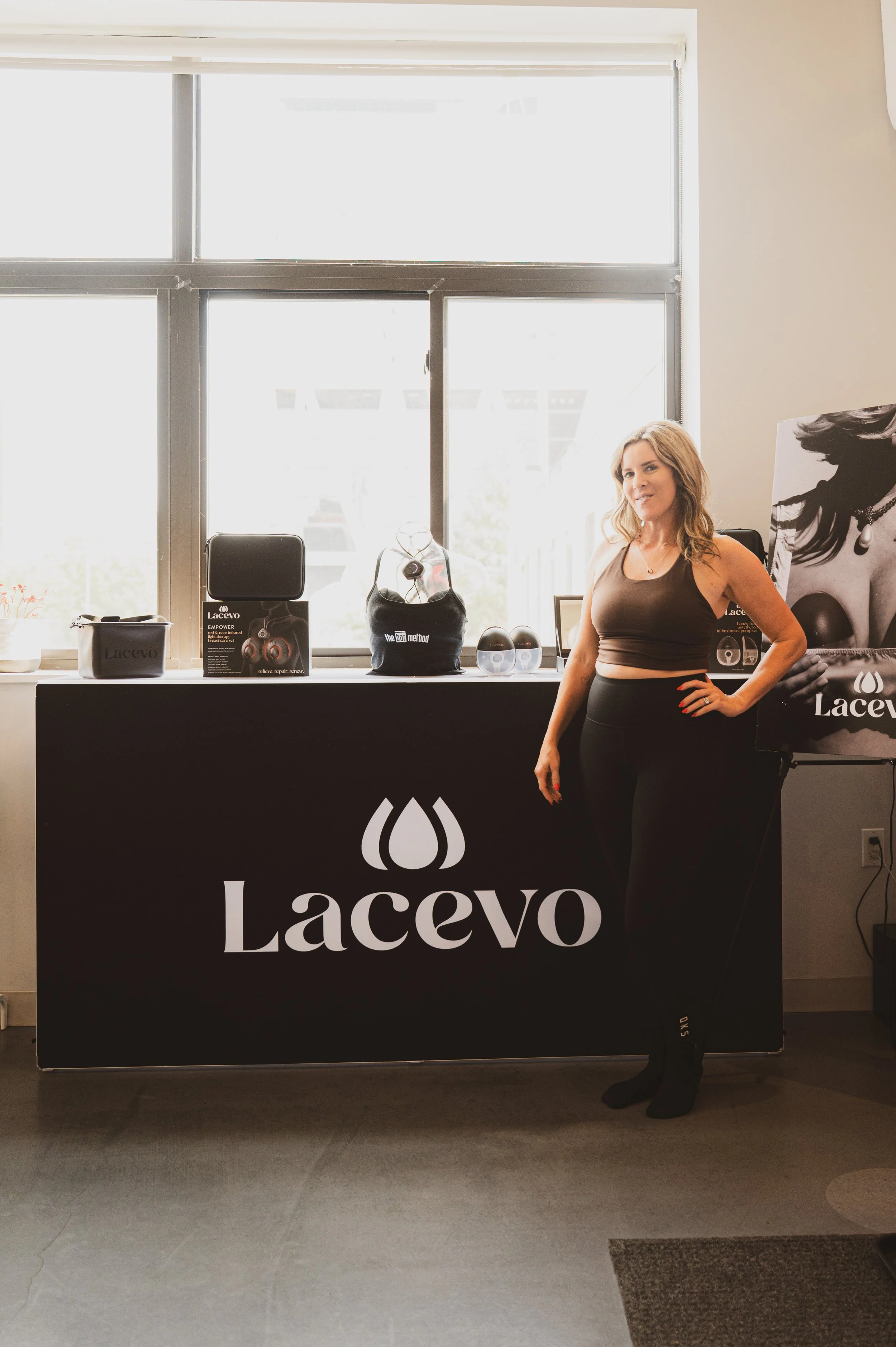 Lacevo&SayJessph-Thebarmethod-1.jpg