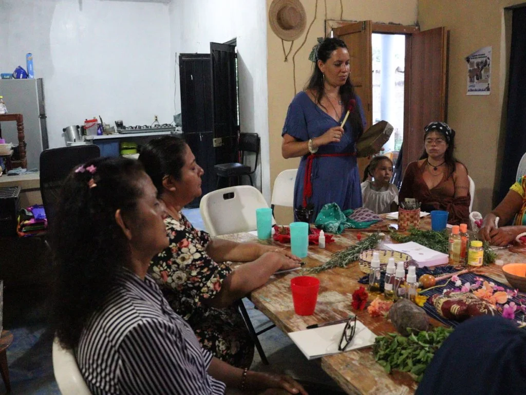 Círculo seguro de sanación para mujeres Zapotecas de Unión Hidalgo 