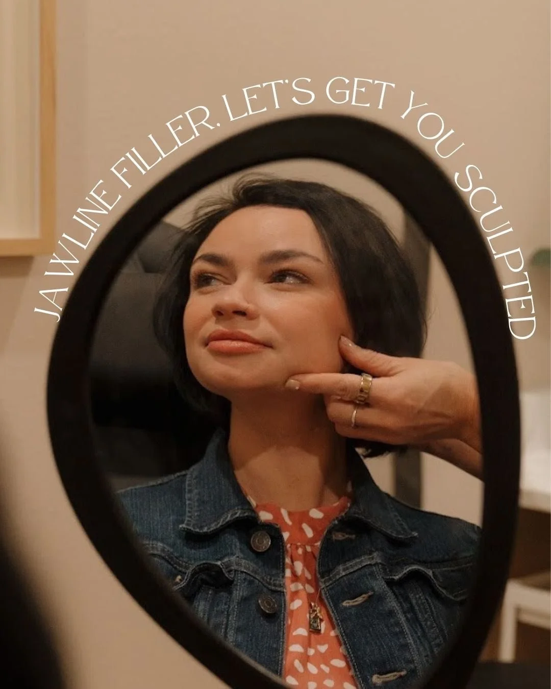 Why does the jawline lose definition&hellip; and what can you do about it? 👀✨
⁠
 The key? A customized approach based on your face and goals. A snatched, sculpted jawline doesn&rsquo;t have to be a thing of the past 🤍  Swipe to learn how and then c