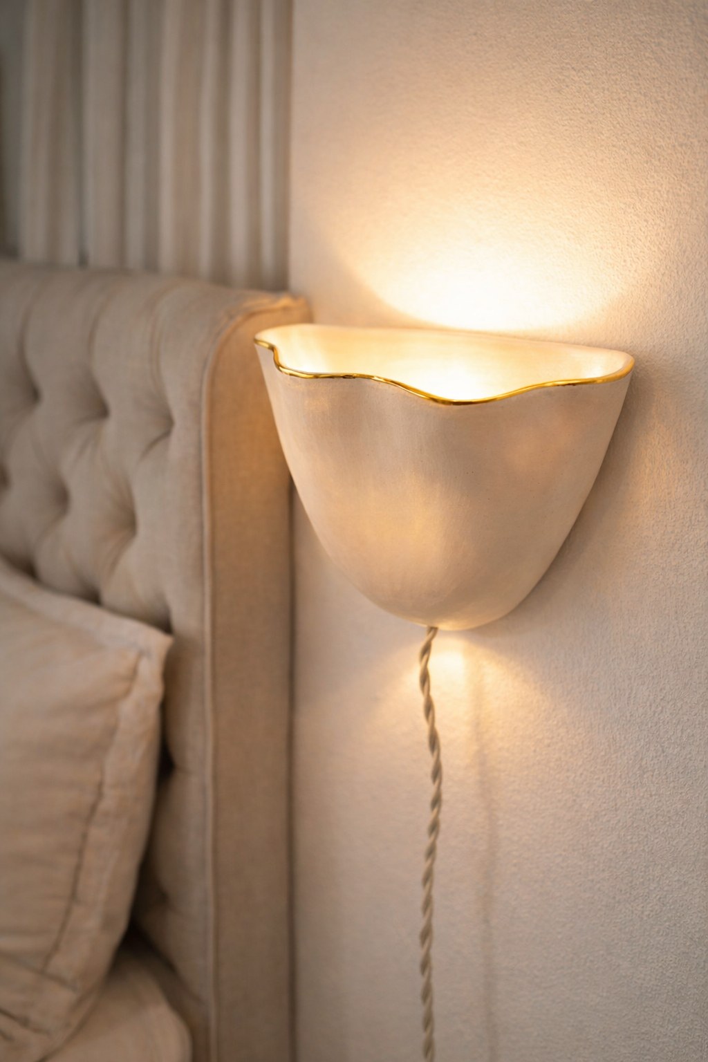 Hilma Sconce