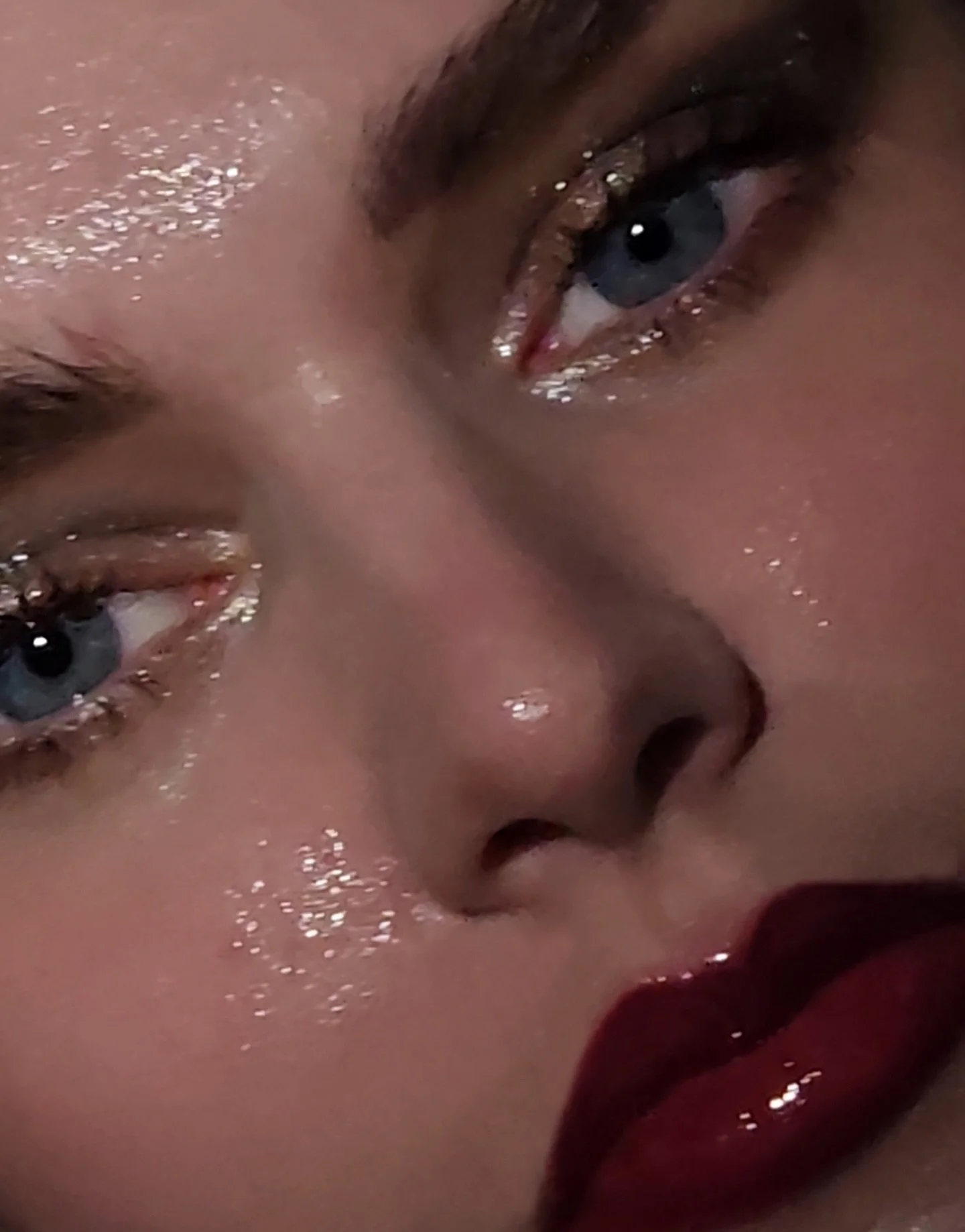 There are many ways to shine&hellip;and when these textures meet, something magnetic happens. Glimmering metallics catch the light in fragments, a high-shine gloss amplifies and reflects with intention, while glass-like skin holds it all&mdash;quiet,