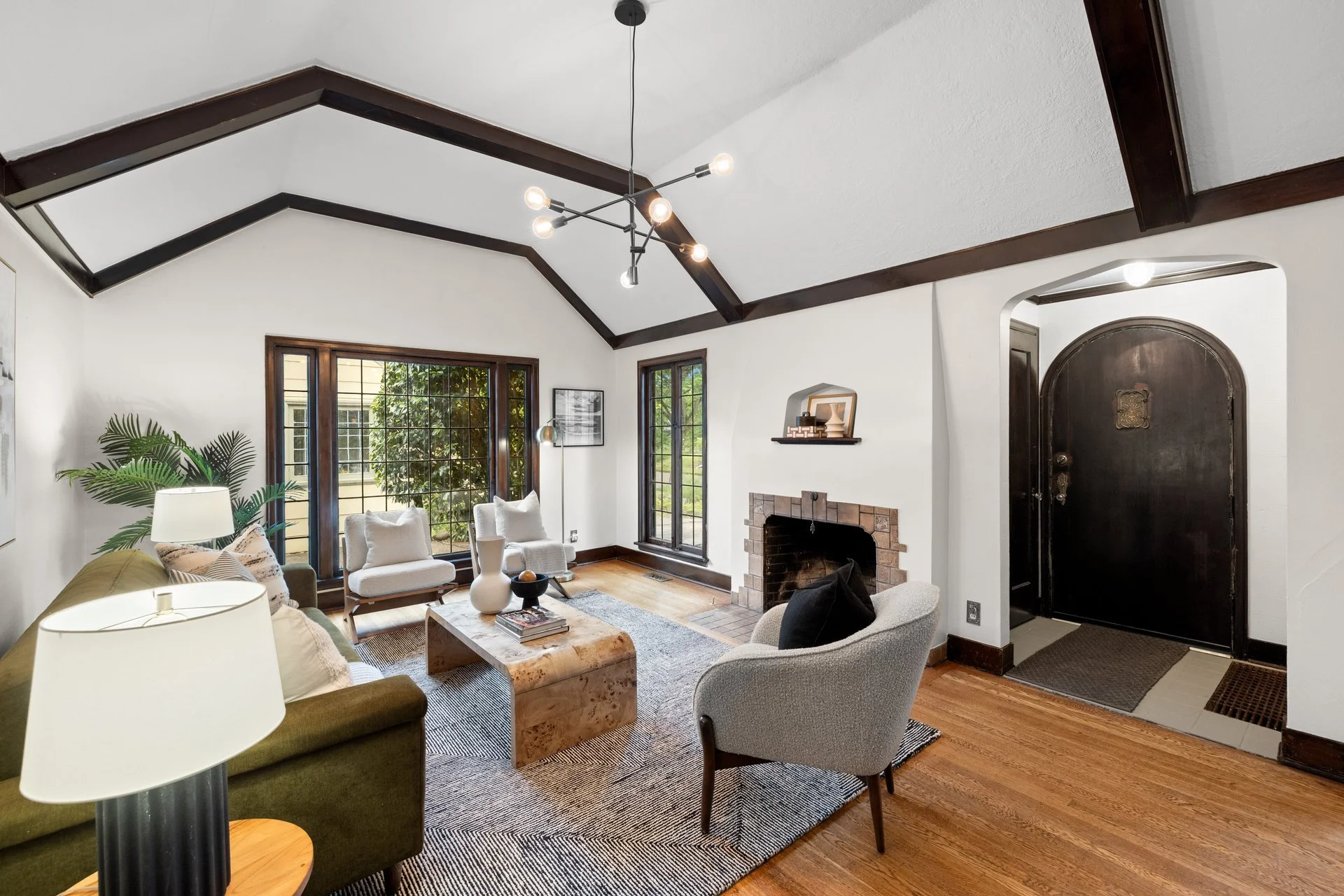 016-6026NorthMississippiAvenue-Portland-OR-97217-SMALL.jpg