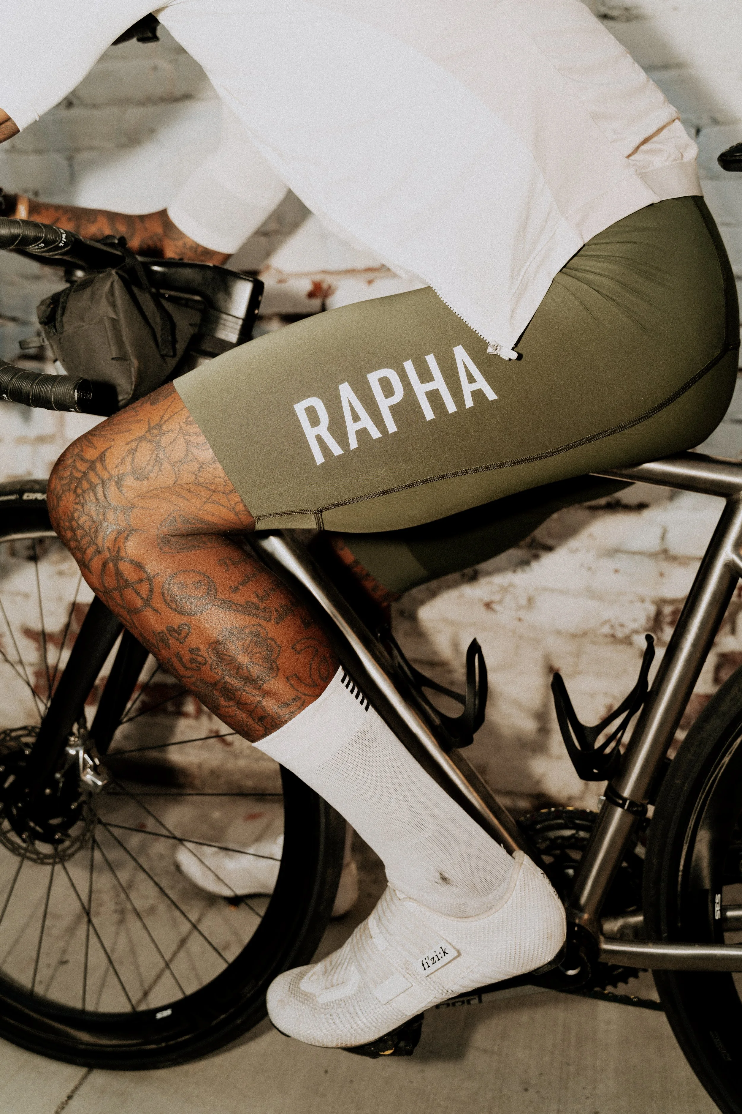 rapha-12.jpg