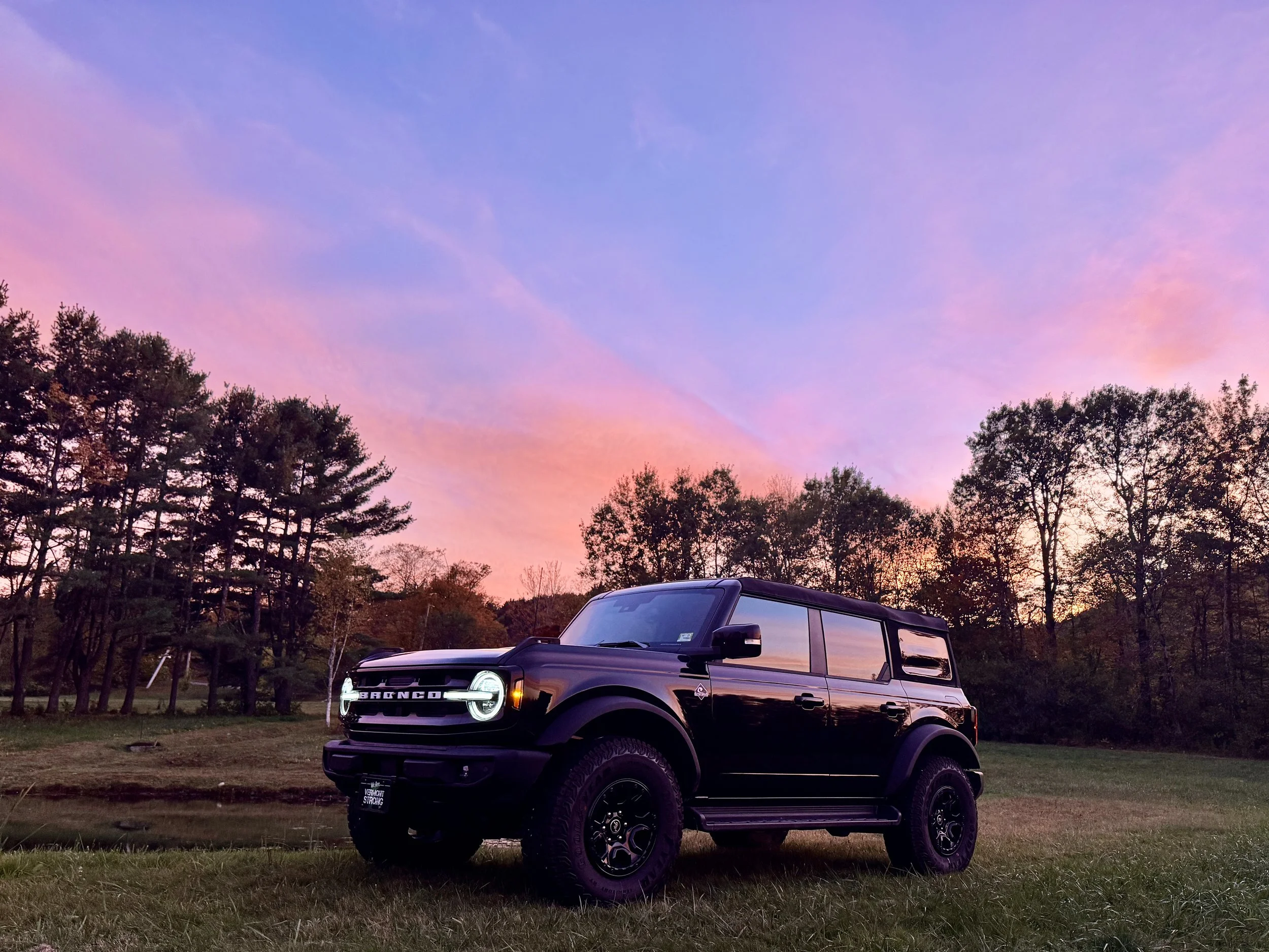 Black Bronco for private Vermont guided tours